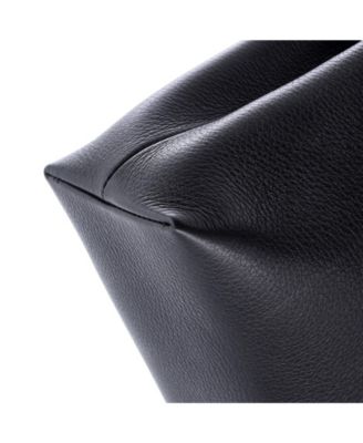 Medium Victoire Flap Shoulder Bag Leather