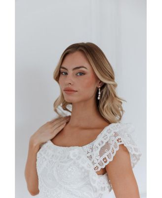 Selena Pearl Drop Earrings