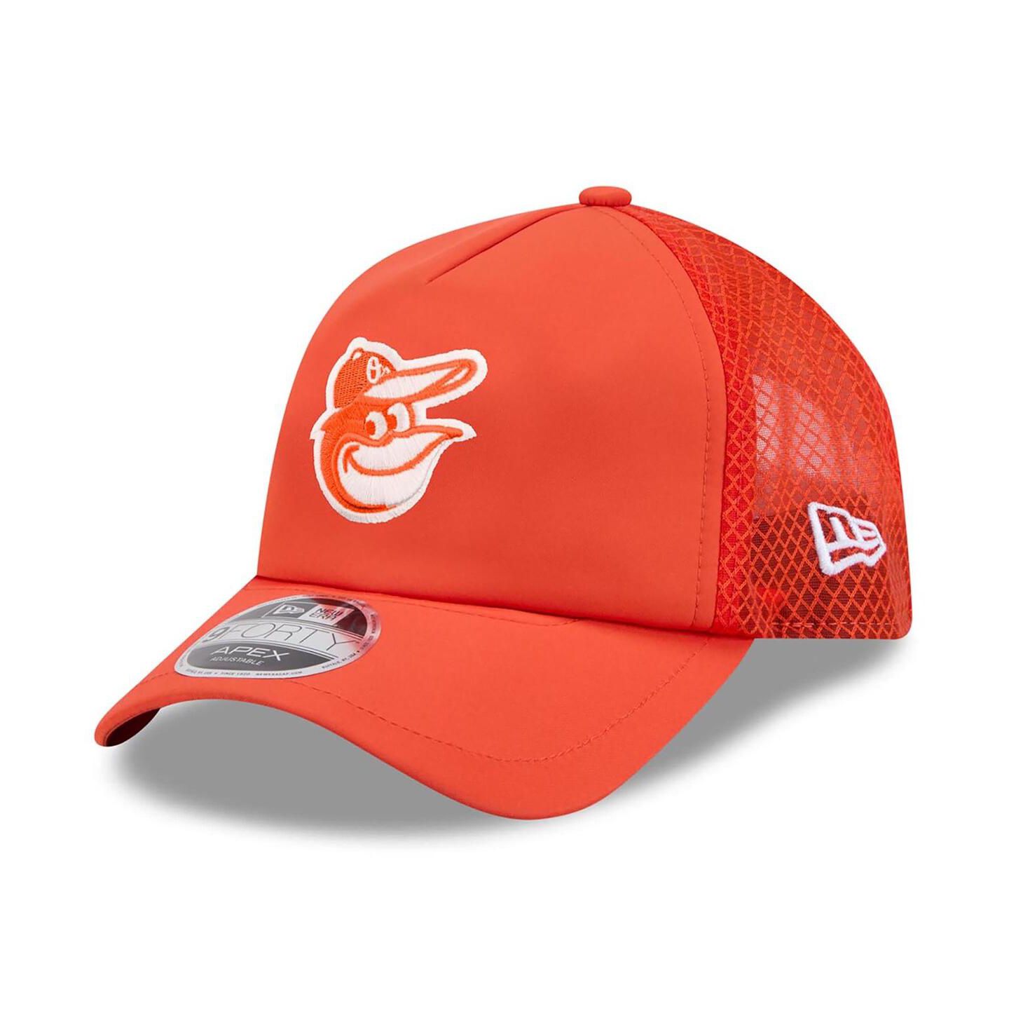 Мужская кепка New Era Orange Baltimore Orioles 2026 Batting Practice Apex 9FORTY Adjustable Trucker Hat — фото 1