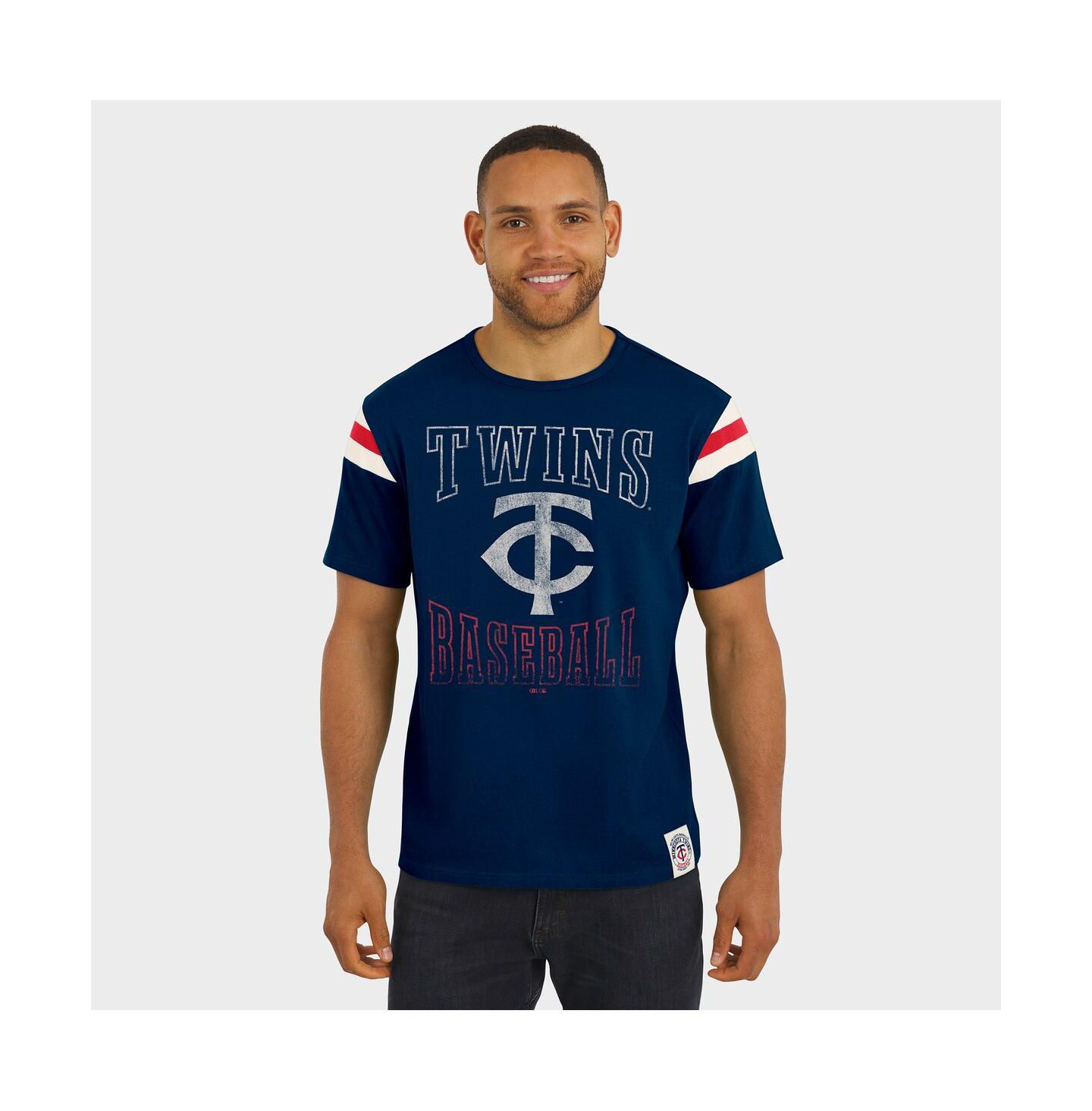 Мужская футболка Fanatics Darius Rucker Collection by Navy Minnesota Twins Distressed Sleeve Stripe — фото 2