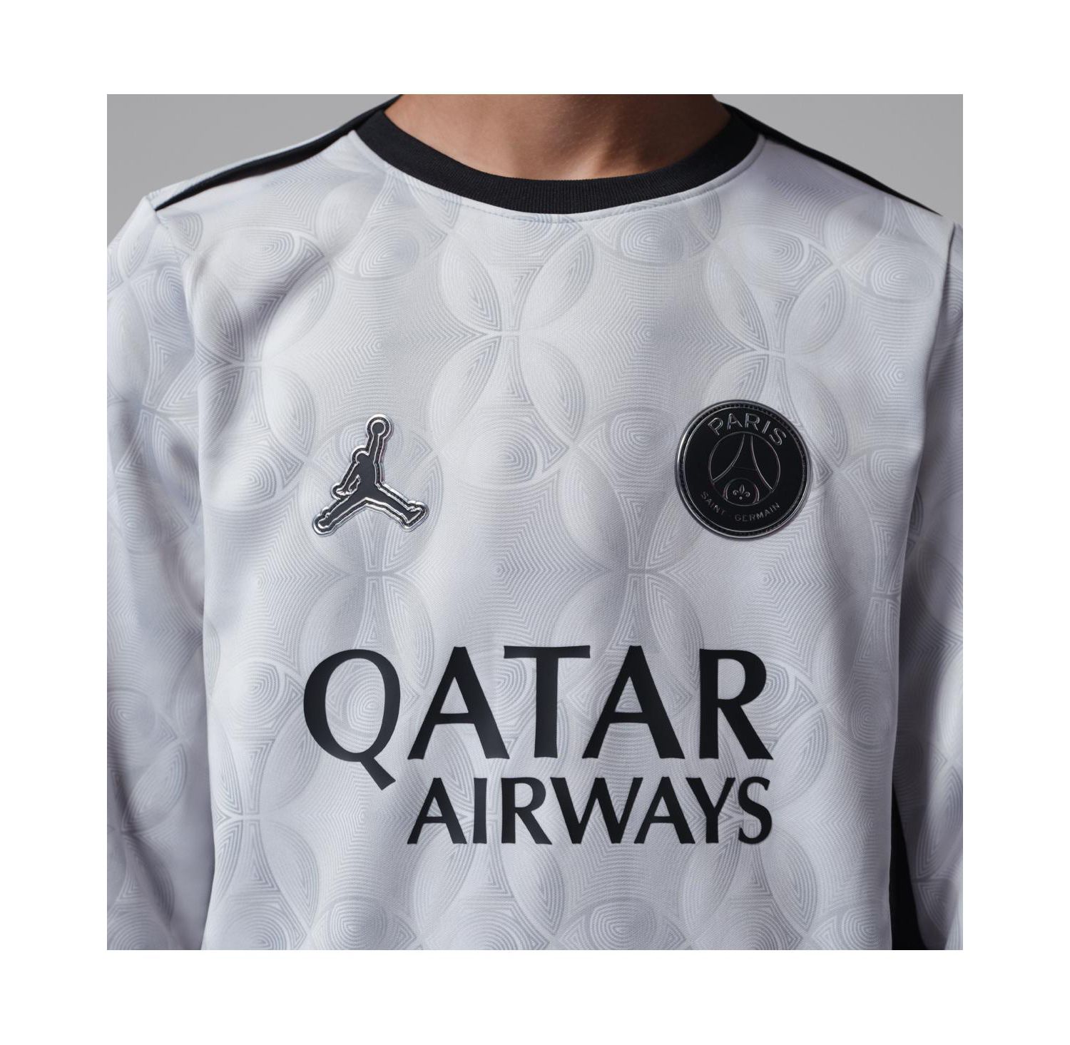 Jordan Big Boys and Girls Gray Paris Saint-Germain Long Sleeve Pre-Match Dri-FIT Jersey