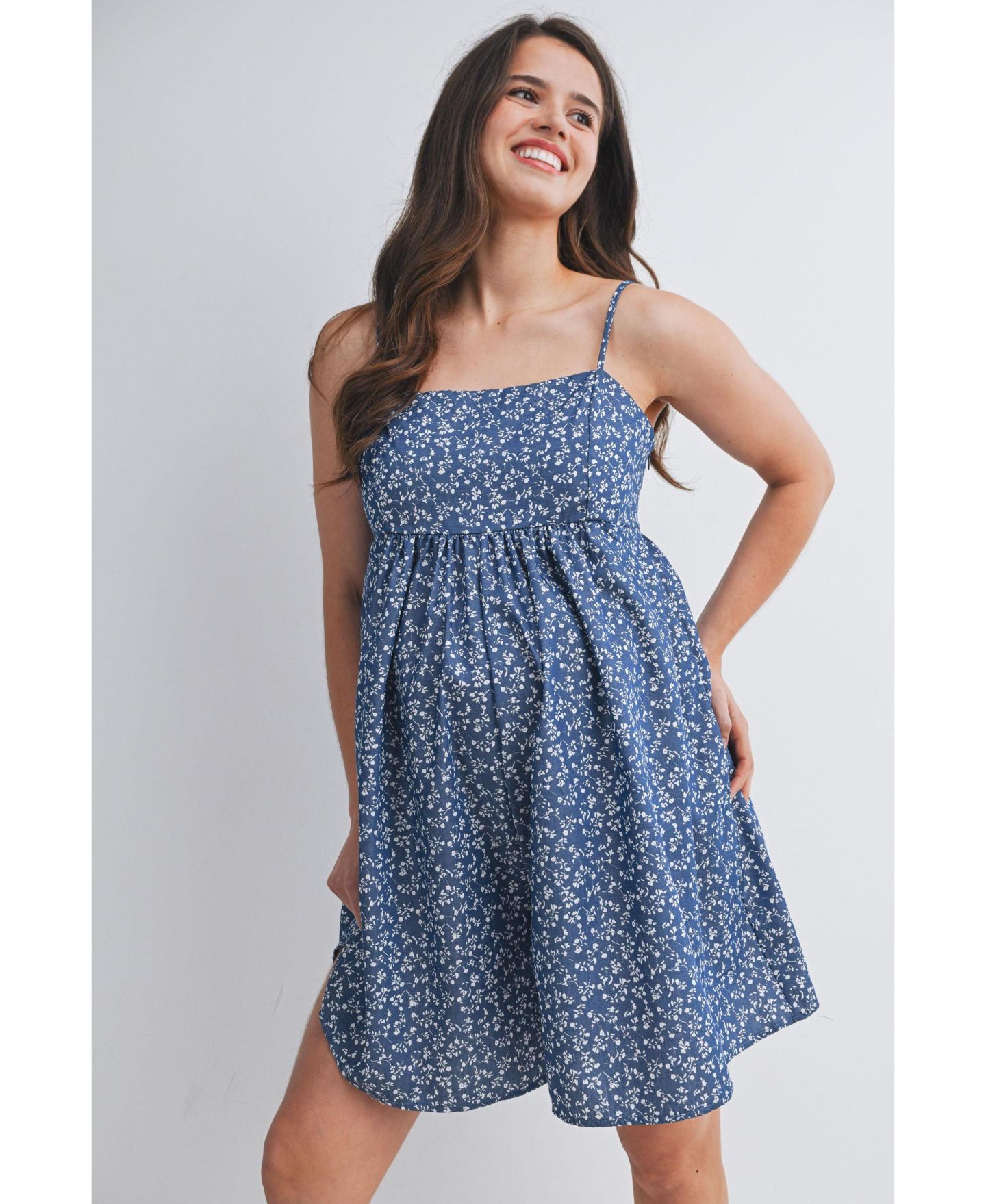Женский комбинезон Hello Miz Maternity Floral Square-Neck Adjustable Strap Romper with Pockets, цвет: Синий — фото 1