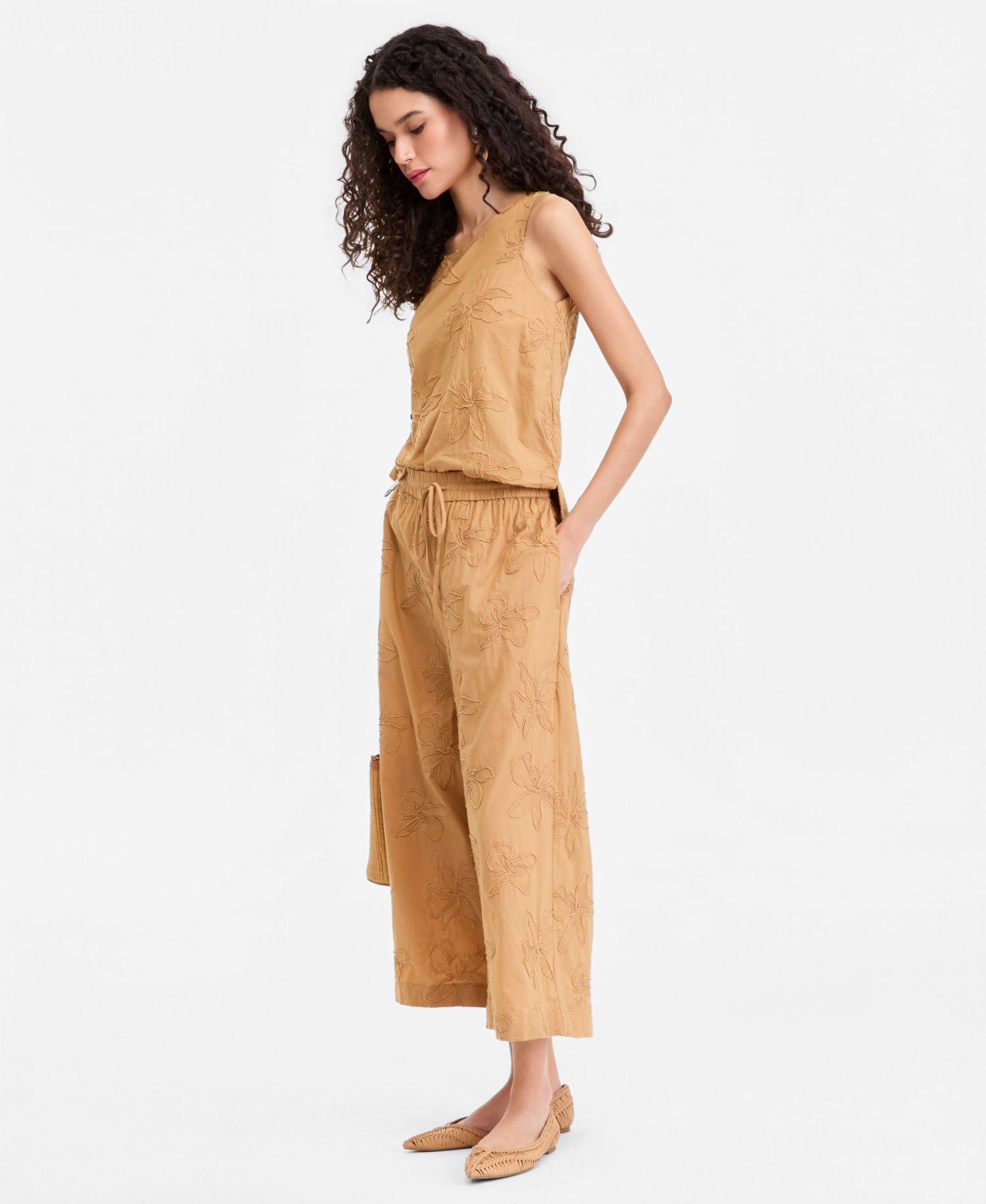 Women's Embroidered Cotton Cropped Pants