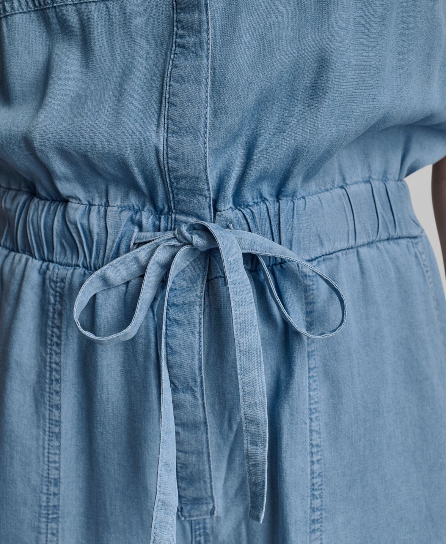 Petite Sleeveless Collared Jumpsuit