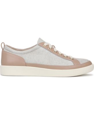 Women's Winny Lace Up Sneakers