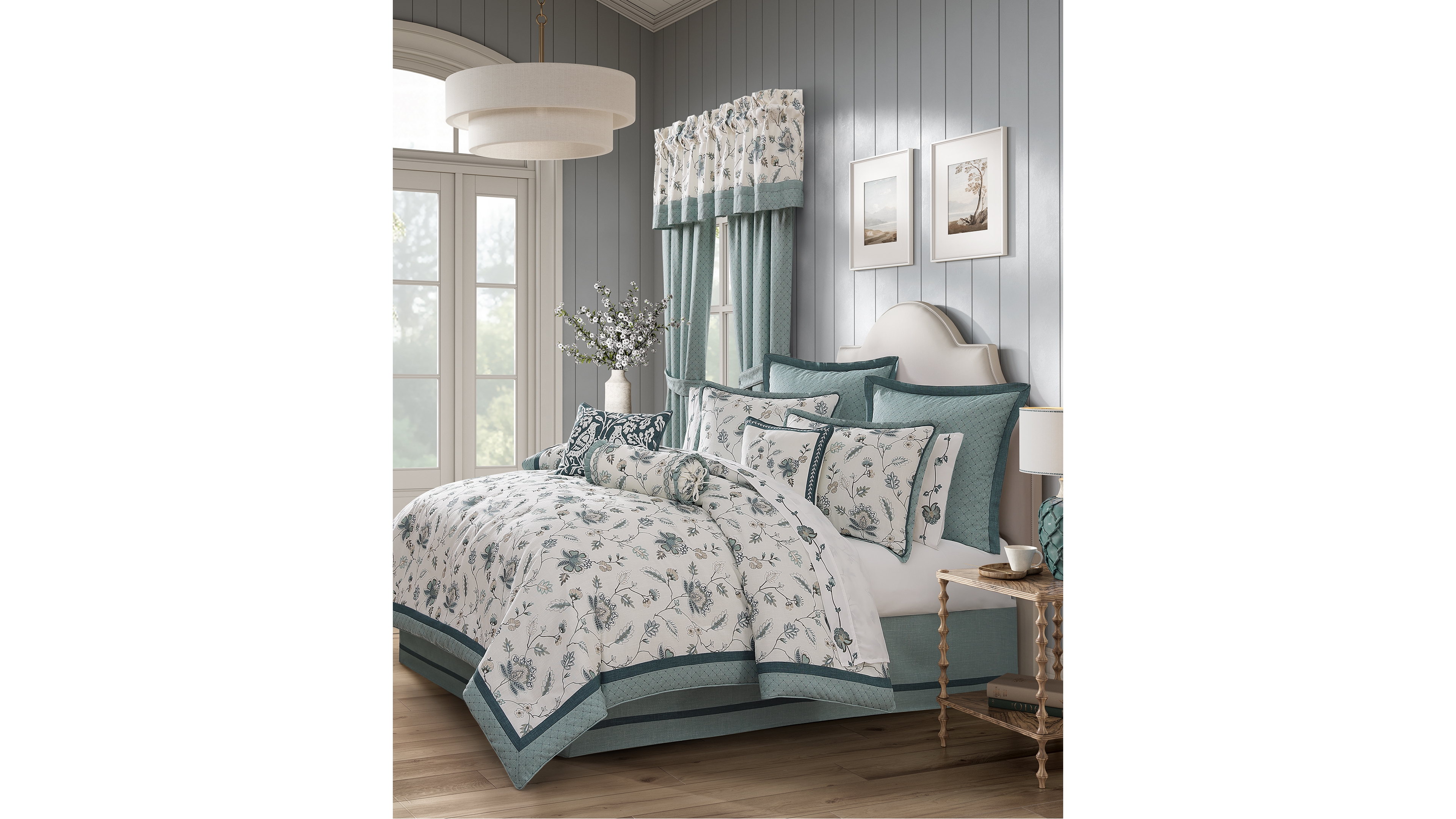 J Queen New York Blossom View Embroidered 4-Pc. Comforter Set, King