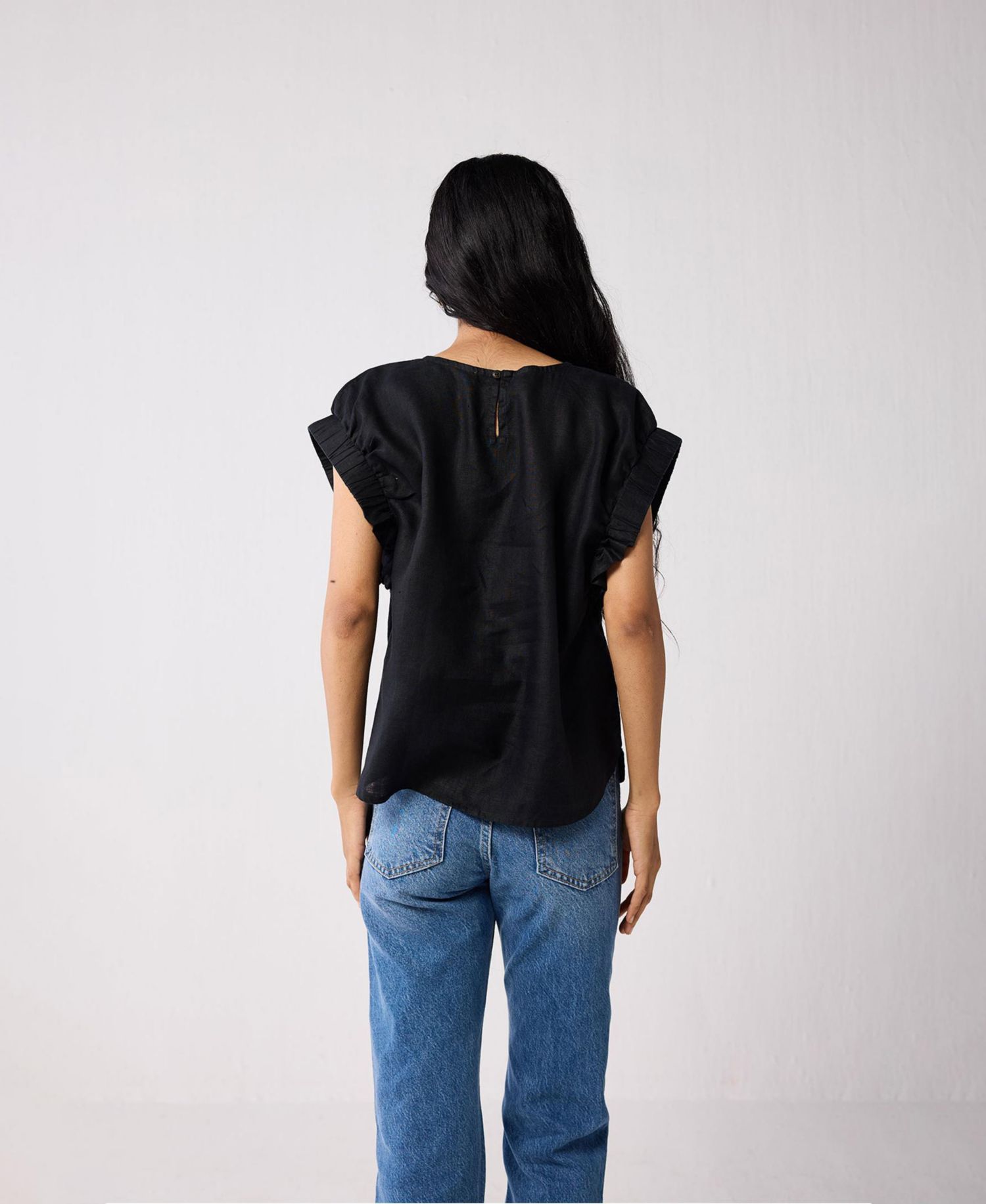 Women's Hemp Top with Gathered Sleeve
