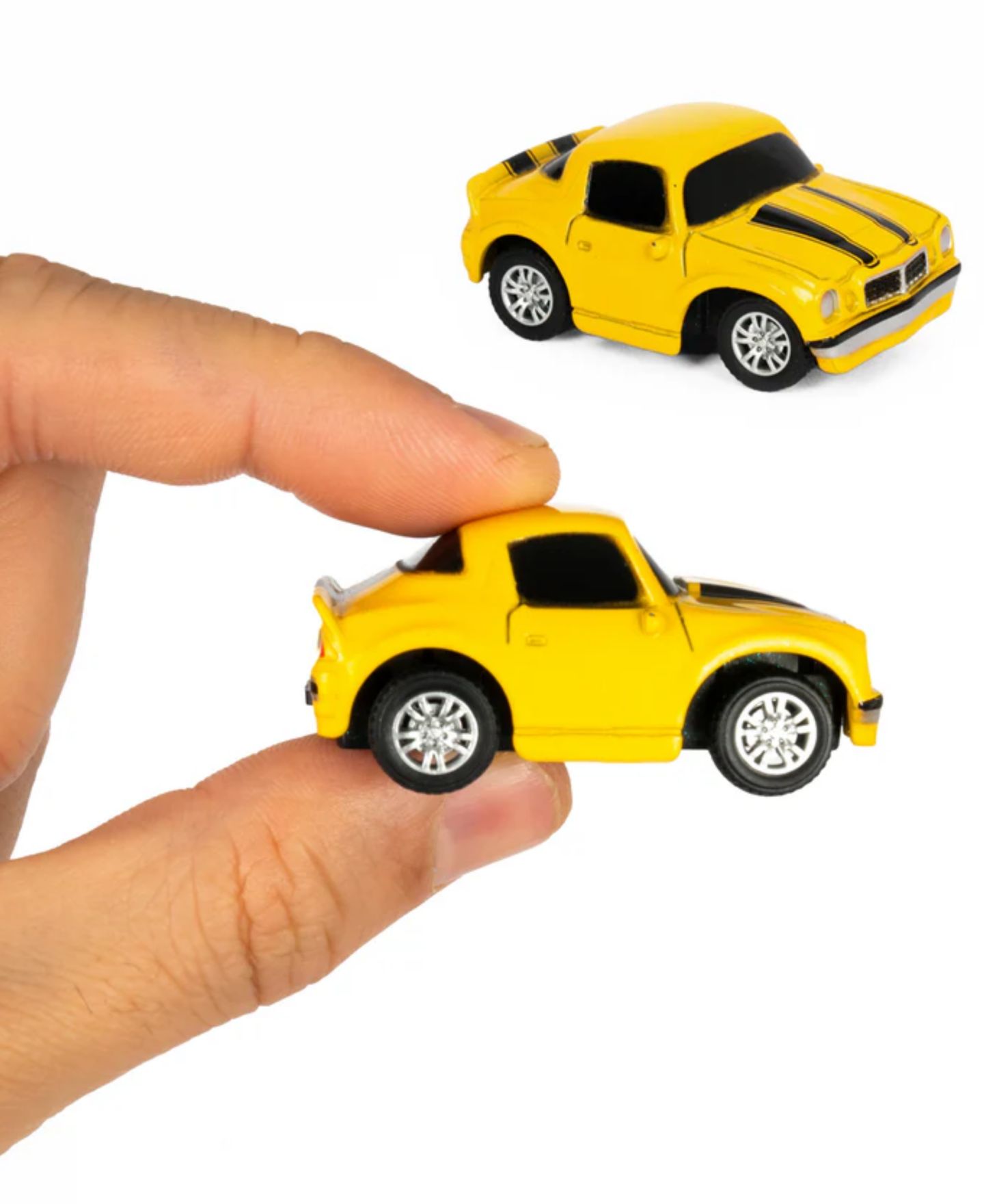 Детская игрушка World Tech Toys Transformers Bumblebee Wearable Rechargeable Mini RC Truck — фото 3