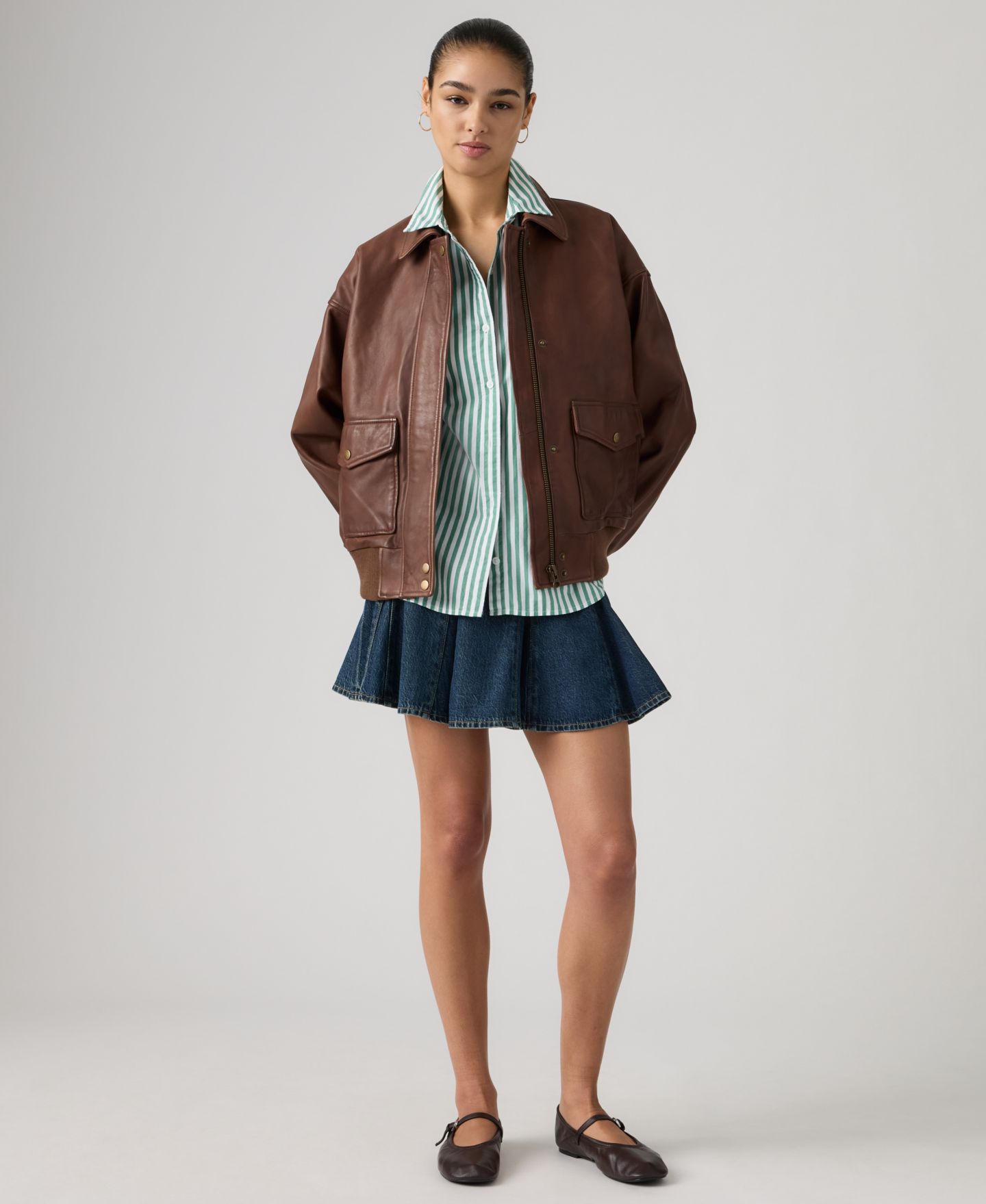 Женская юбка Levi's Premium Godet Mid-Rise Mini, цвет: Молочный каменный — фото 2
