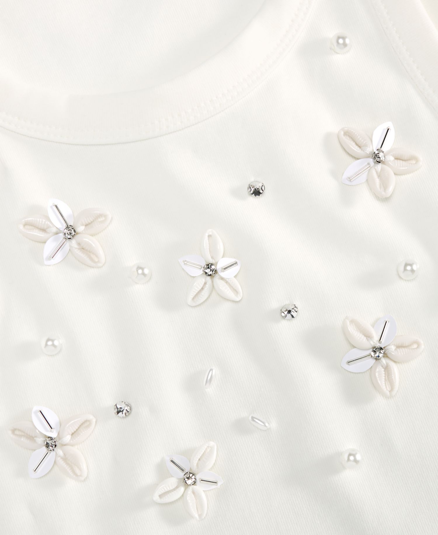 Women's Seashell-Embellished High-Neck Tank Top