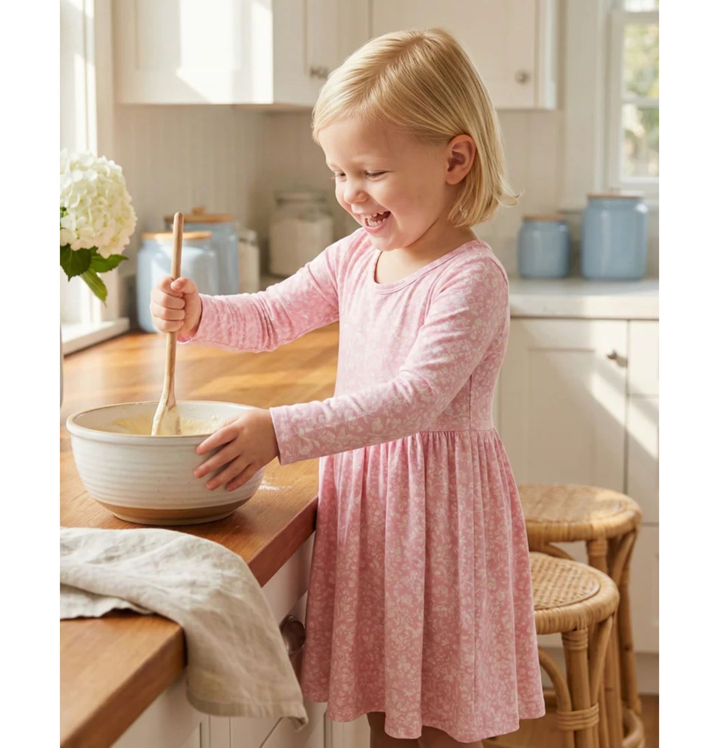 Платье Motette Petite Fleur Bamboo Twirl Dress для девочек, цвет: Розовый / Белый — фото 6