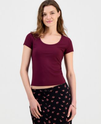 Juniors' Scoop-Neck Cap-Sleeve Top