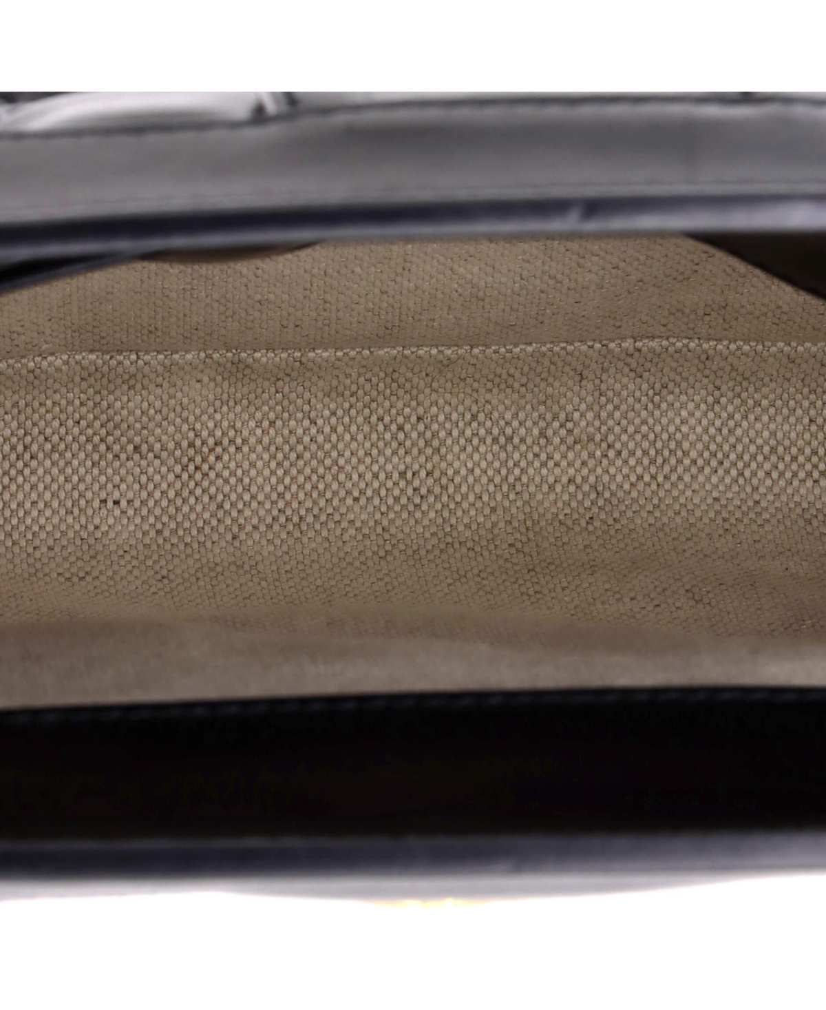 Pre-Owned Gucci Small Gg Shoulder Bag Gg Matelasse Leather