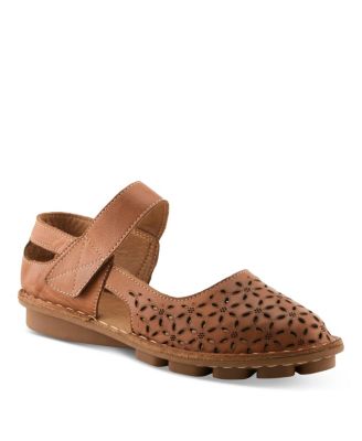 Canoya Women s Leather Sandal with Adjustable Fit