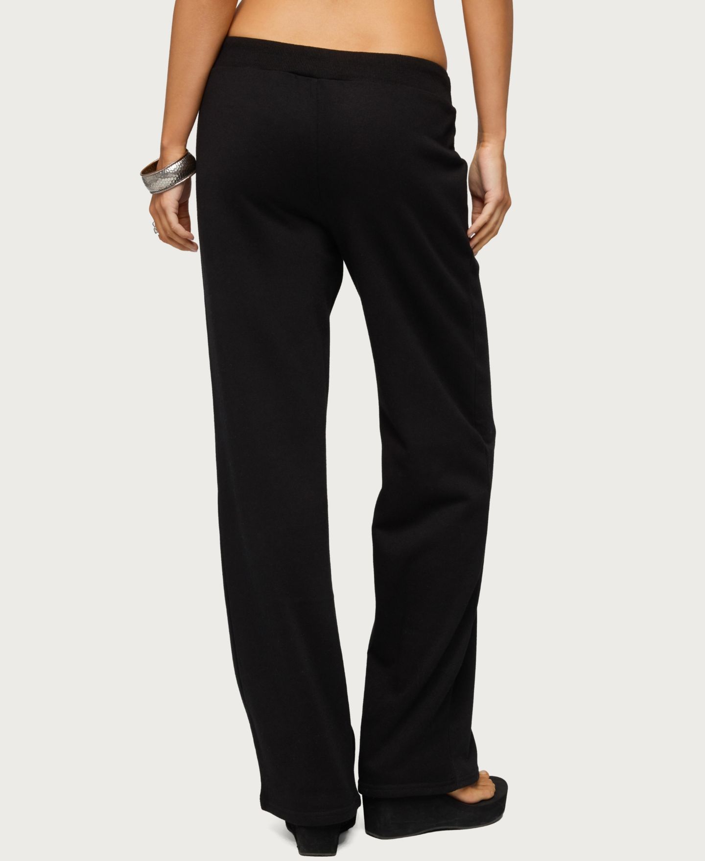 Женские брюки Edikted Quinn Straight Leg Sweatpants, цвет: Чёрный — фото 3