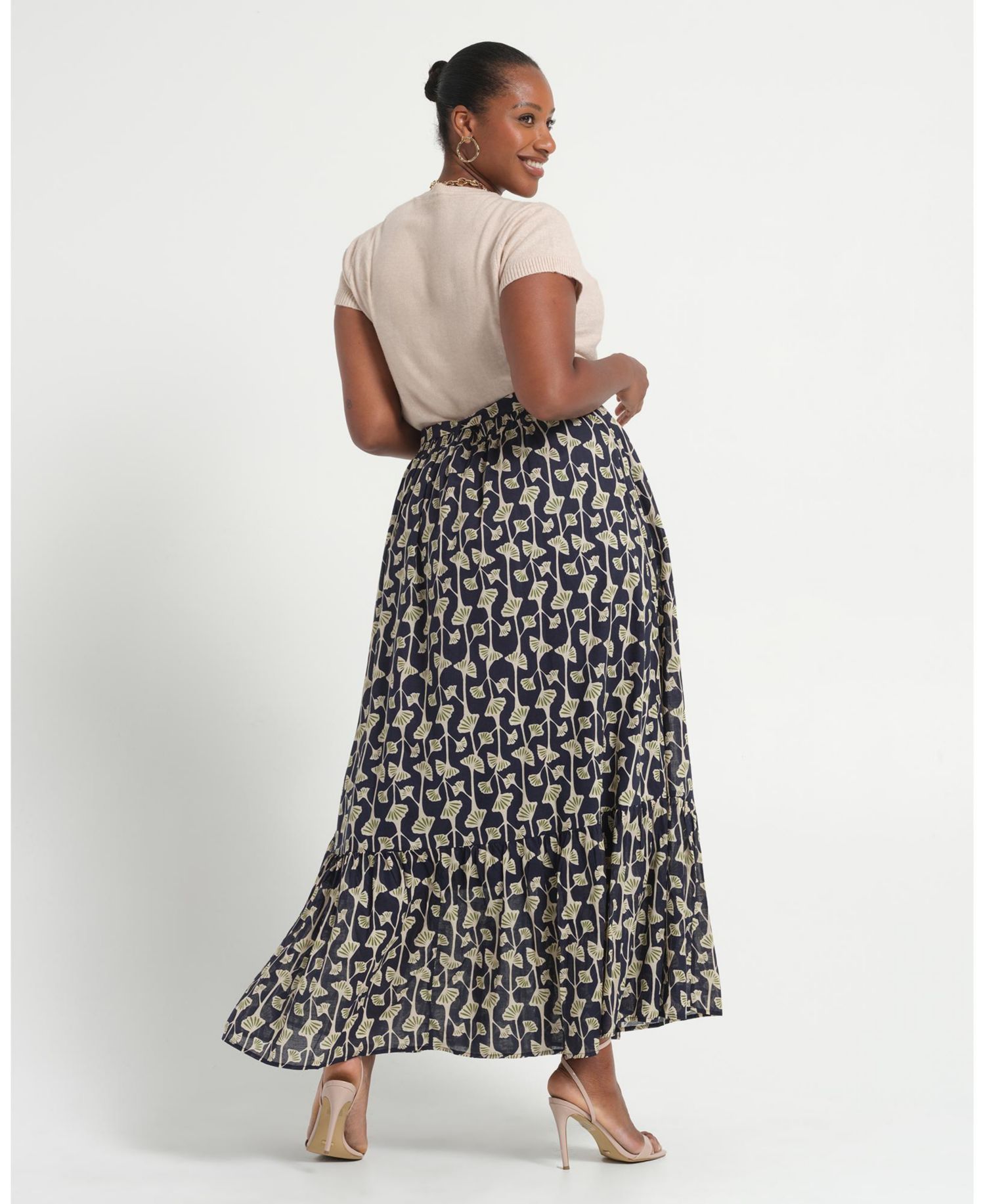 Plus size Sea Lily Print Tiered A-Line Midi Skirt