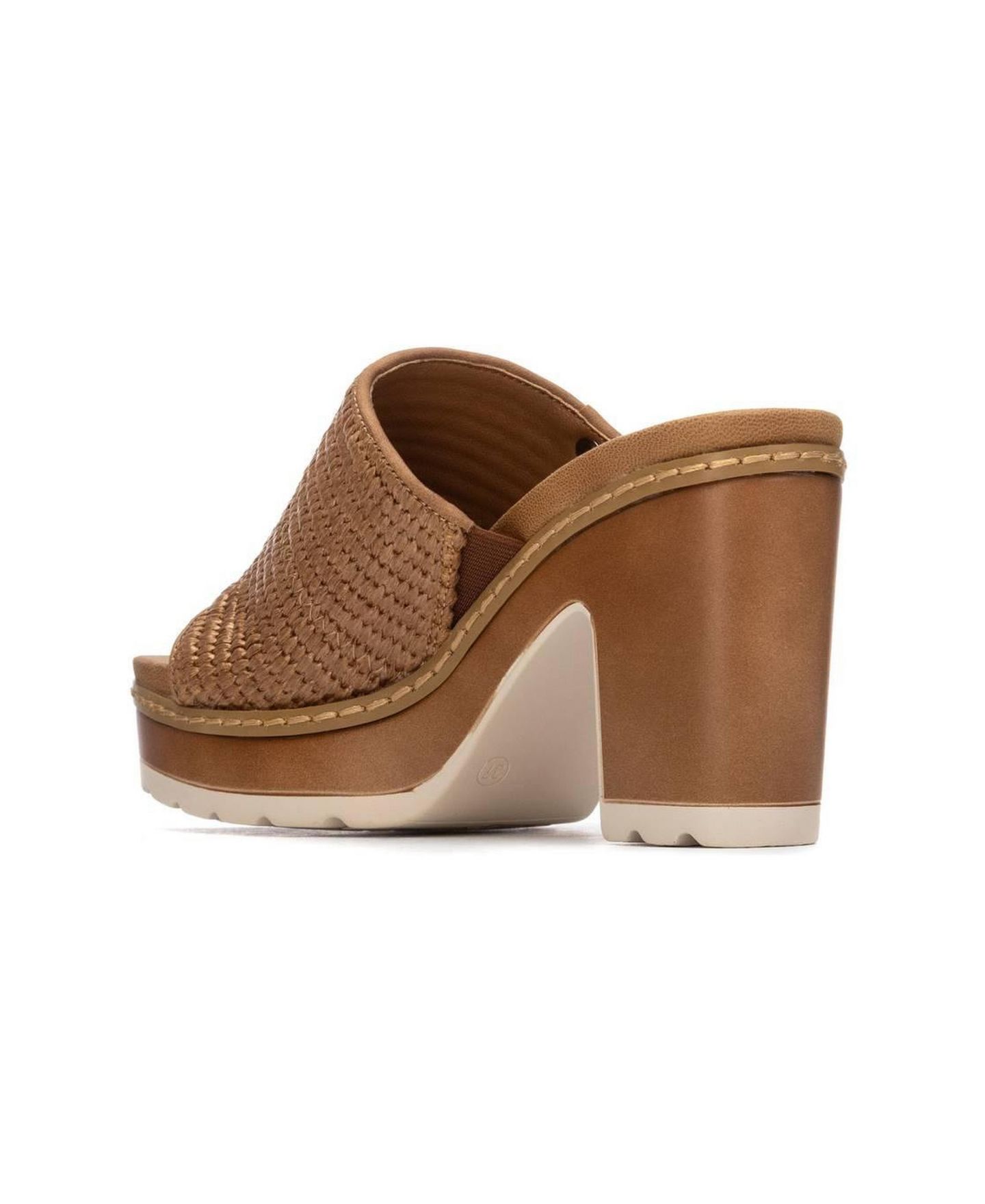 Женские сандалии XTI Refresh Collection Block Heel Slip On, цвет: Верблюжий — фото 3