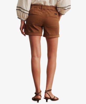 Women's Wander On Cuffed Hem Shorts