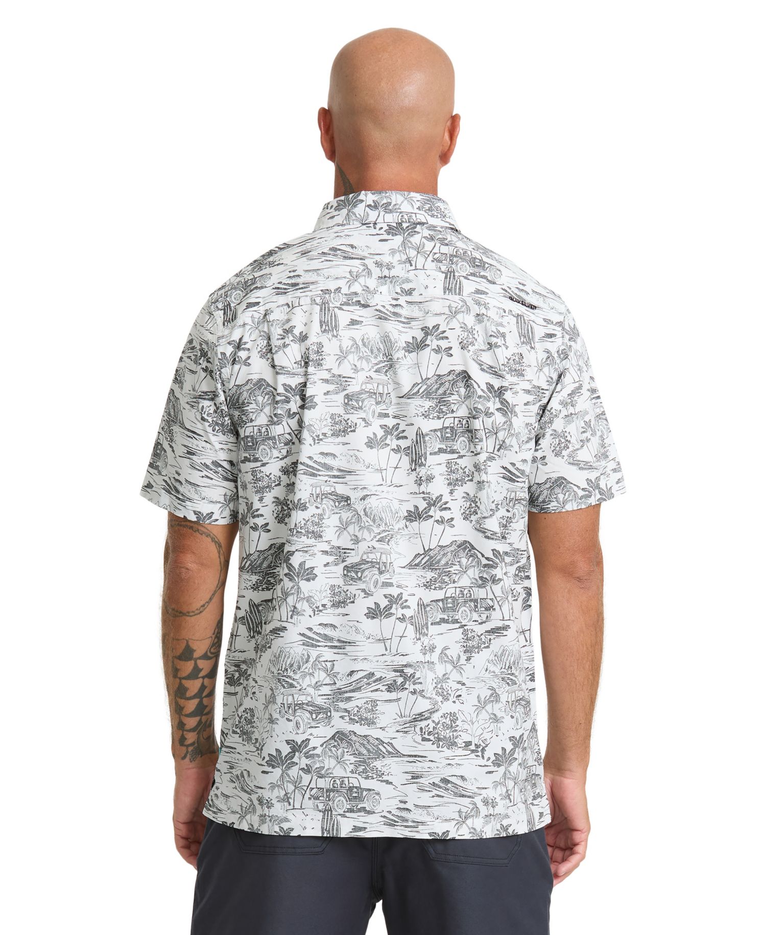 Quiksilver Men's Short-Sleeve Artisan Reverse Print Shirt