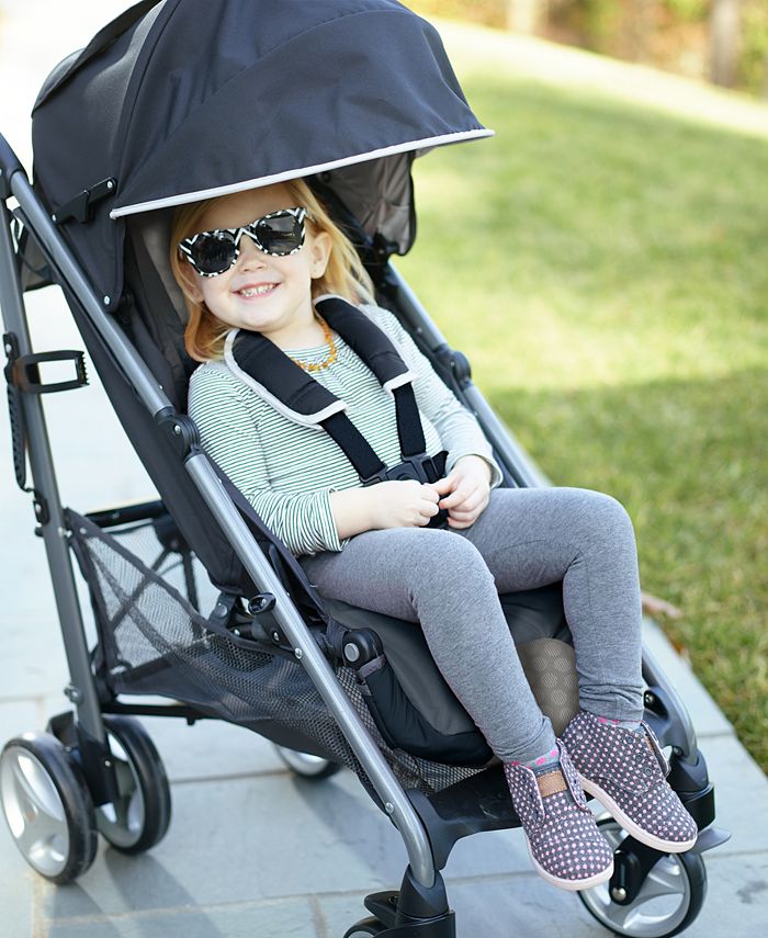 Graco Baby Breaze Stroller & SnugRide Click Connect 35 Infant Car Seat