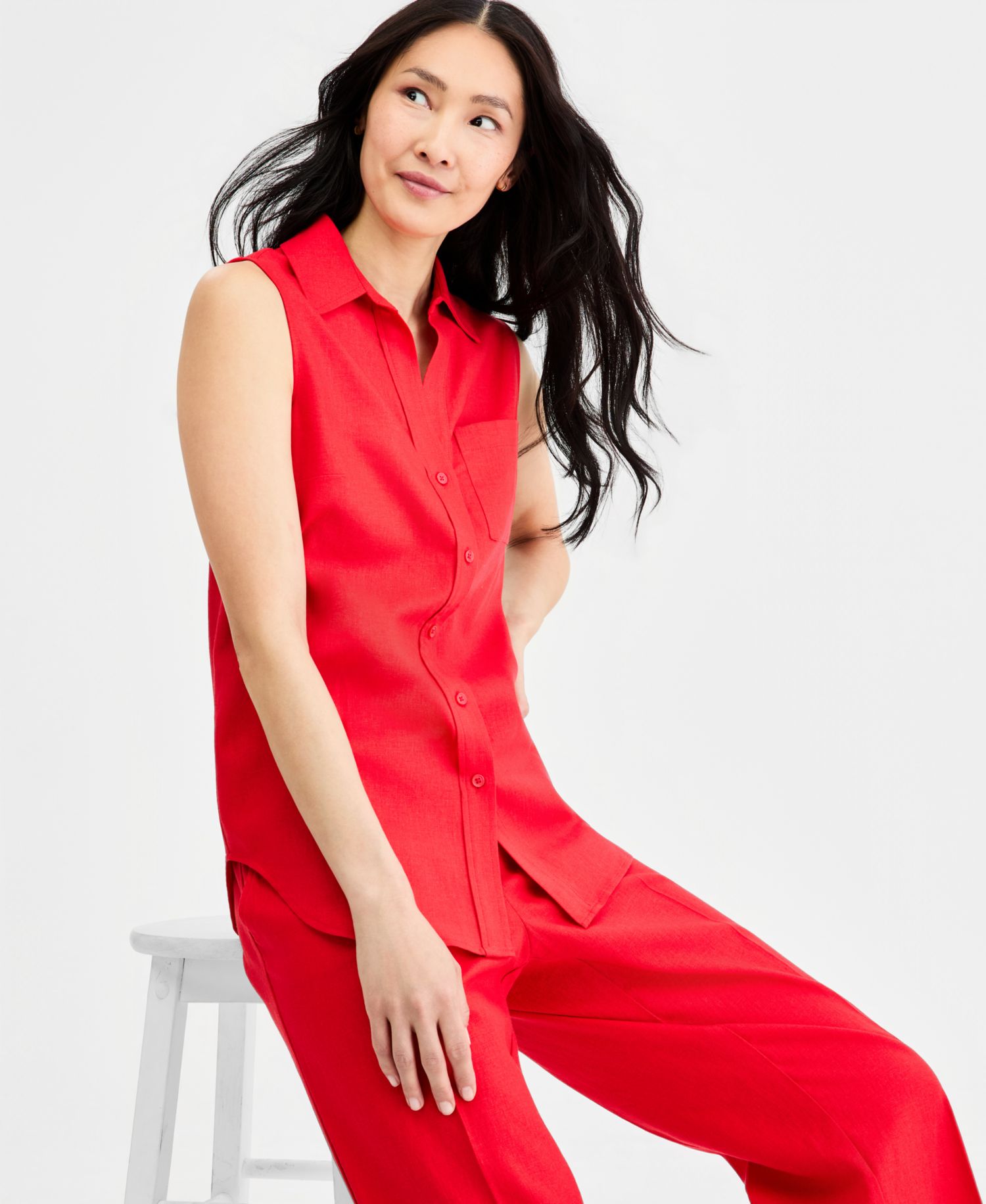 Women's Sleeveless Linen-Blend Button Down Top