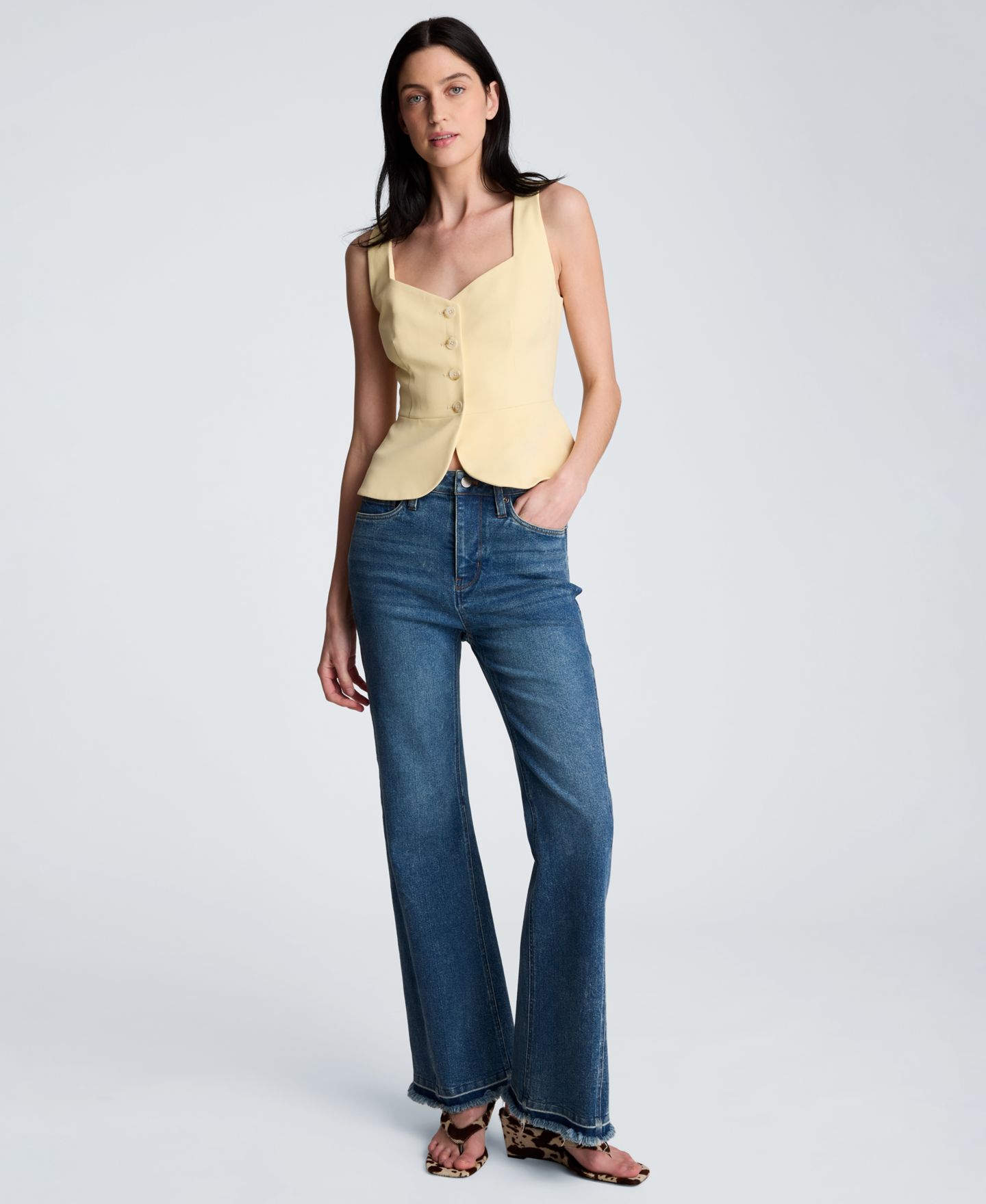 Женский жилет Kenneth Cole Sleeveless Curved Peplum, цвет: Пастельный жёлтый — фото 2