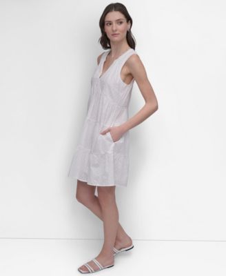 Women's  Sleeveless Eyelet V-Neck Tiered Pull-On Dress