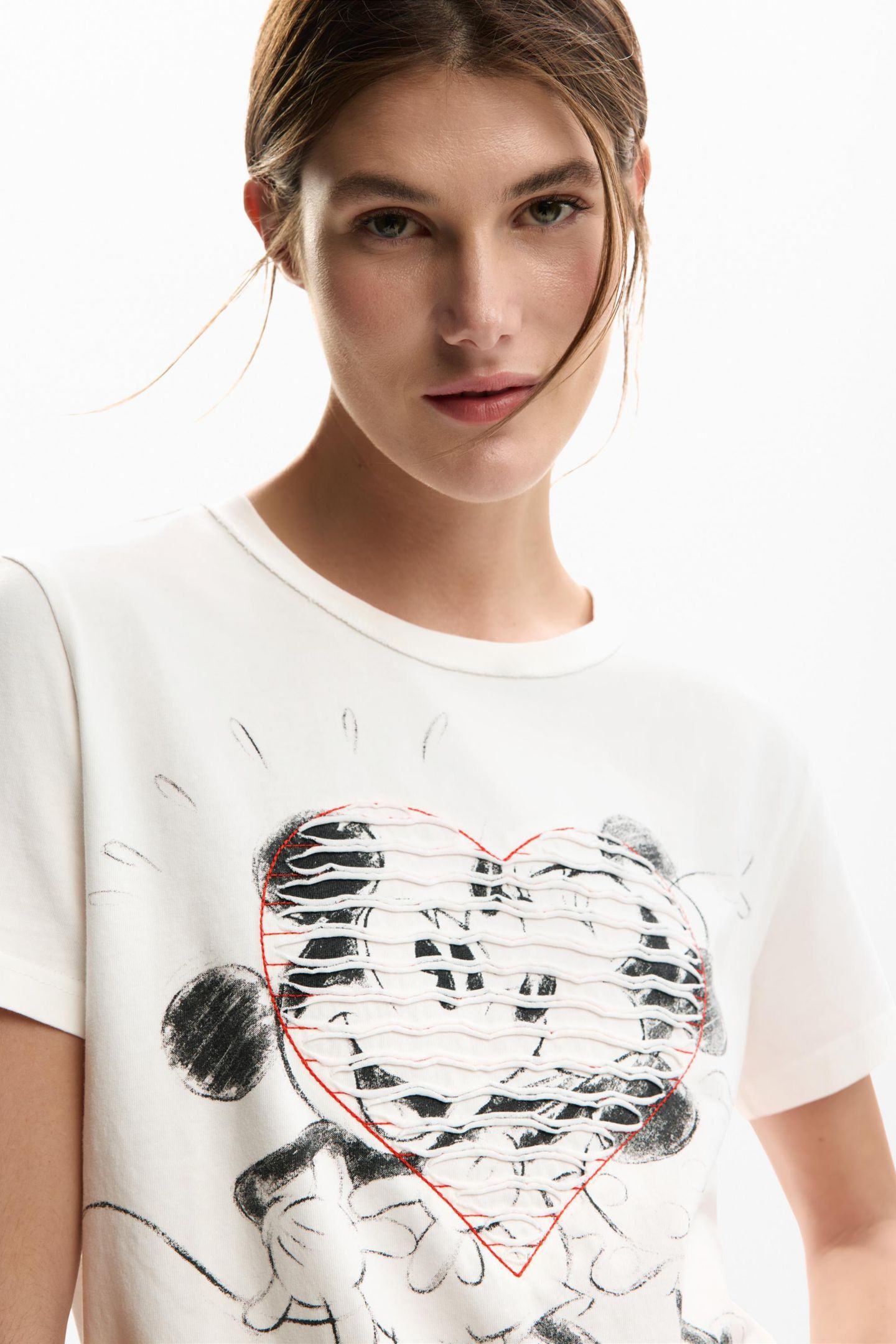 Женская футболка Desigual Mickey and minnie Mouse heart, цвет: Белый — фото 5