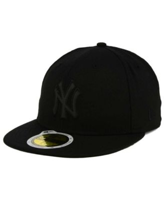 New Era New York Yankees Black on Black Iridescent 59FIFTY Cap - Macy's