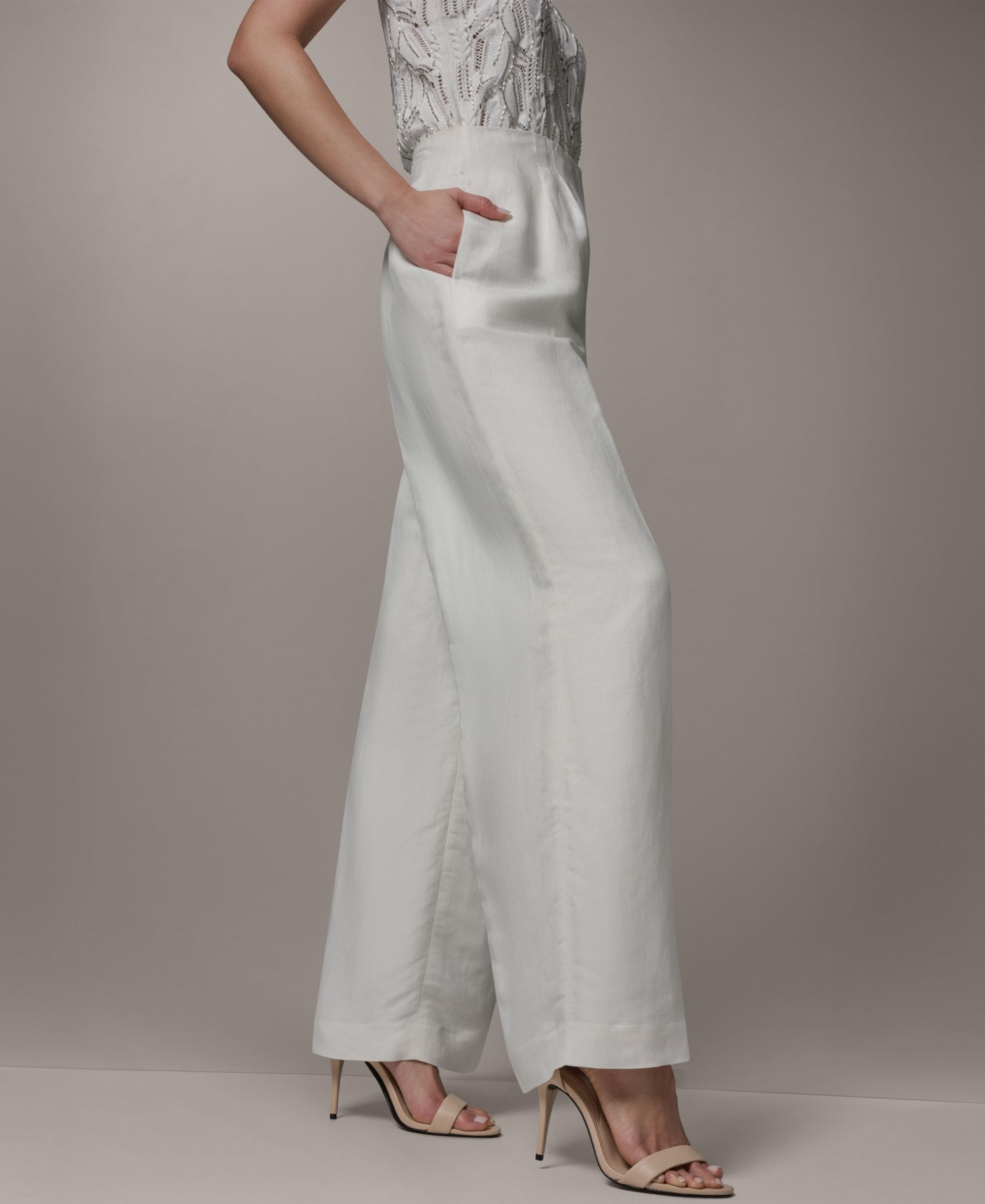 Women's Pleated Wide-Leg Pants