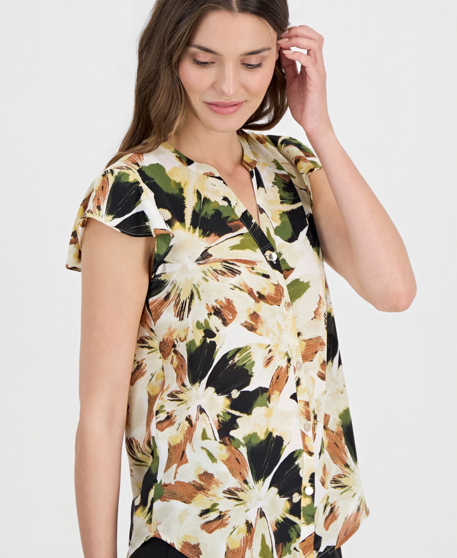 Petite Printed Split-Neck Flutter-Sleeve Blouse