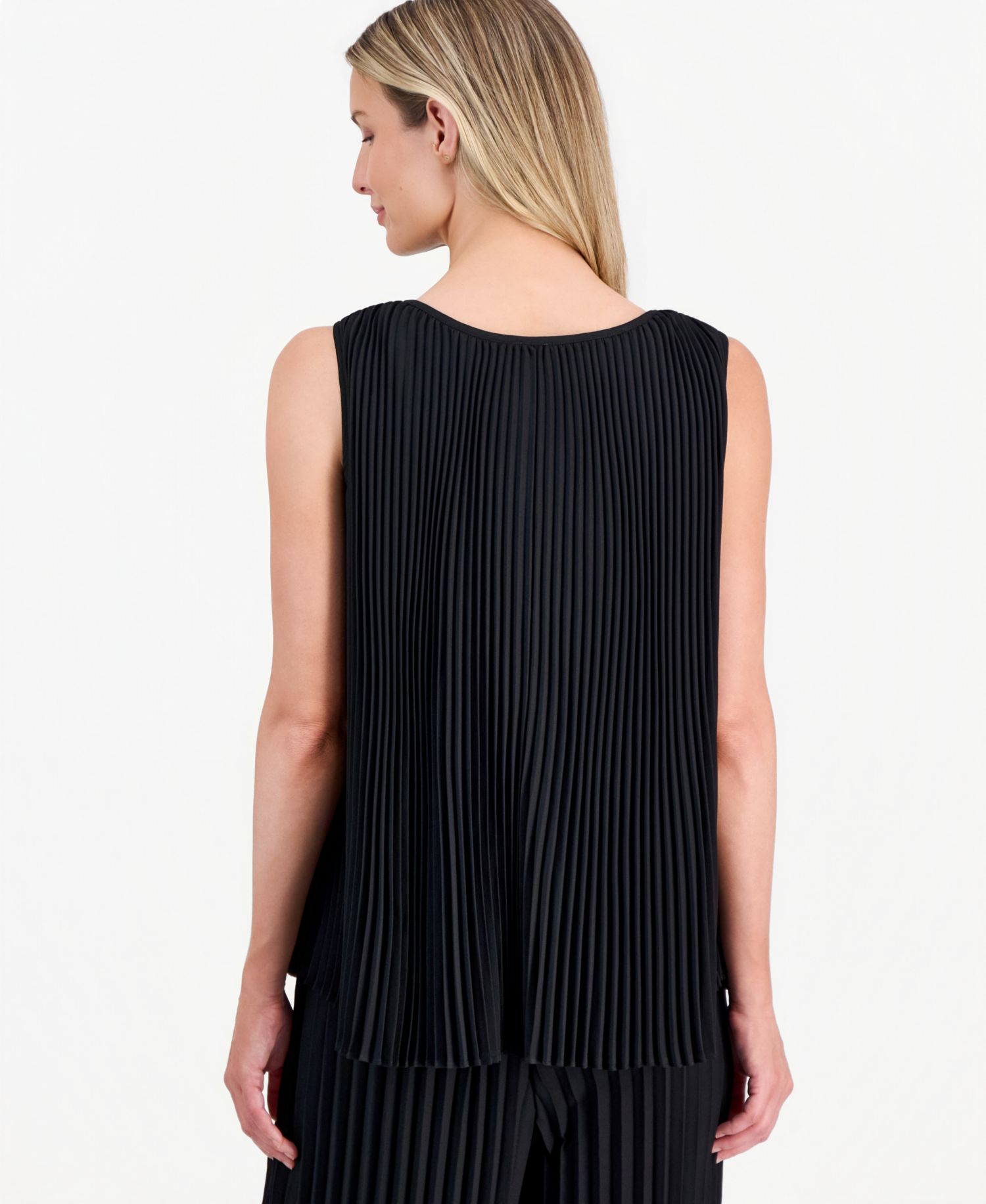 Women's Pleated Sleeveless Top