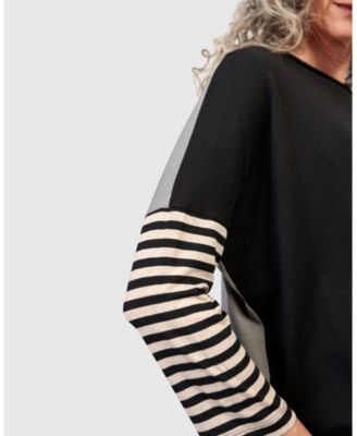 Women's Urban Coyote Tee