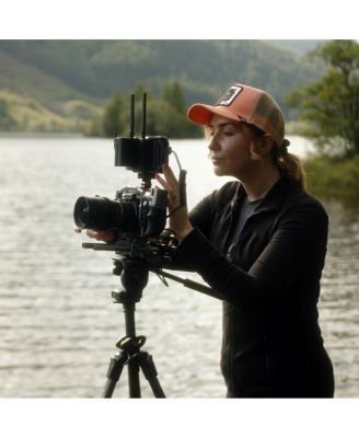 All New Ninja V 5.2" 8K HDMI H.265 Raw Recording Monitor - Bundle with 2X Green Extreme NP-F550 Battery Packs, Dual Smart Charger, Video