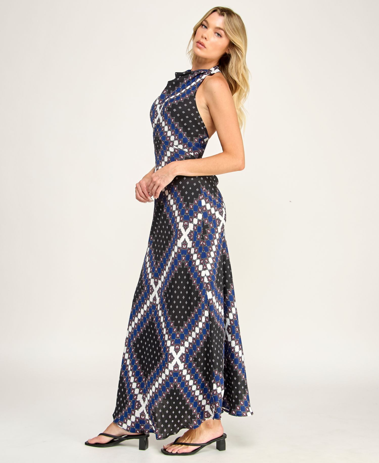 Juniors' Printed Halter Neck Maxi Dress