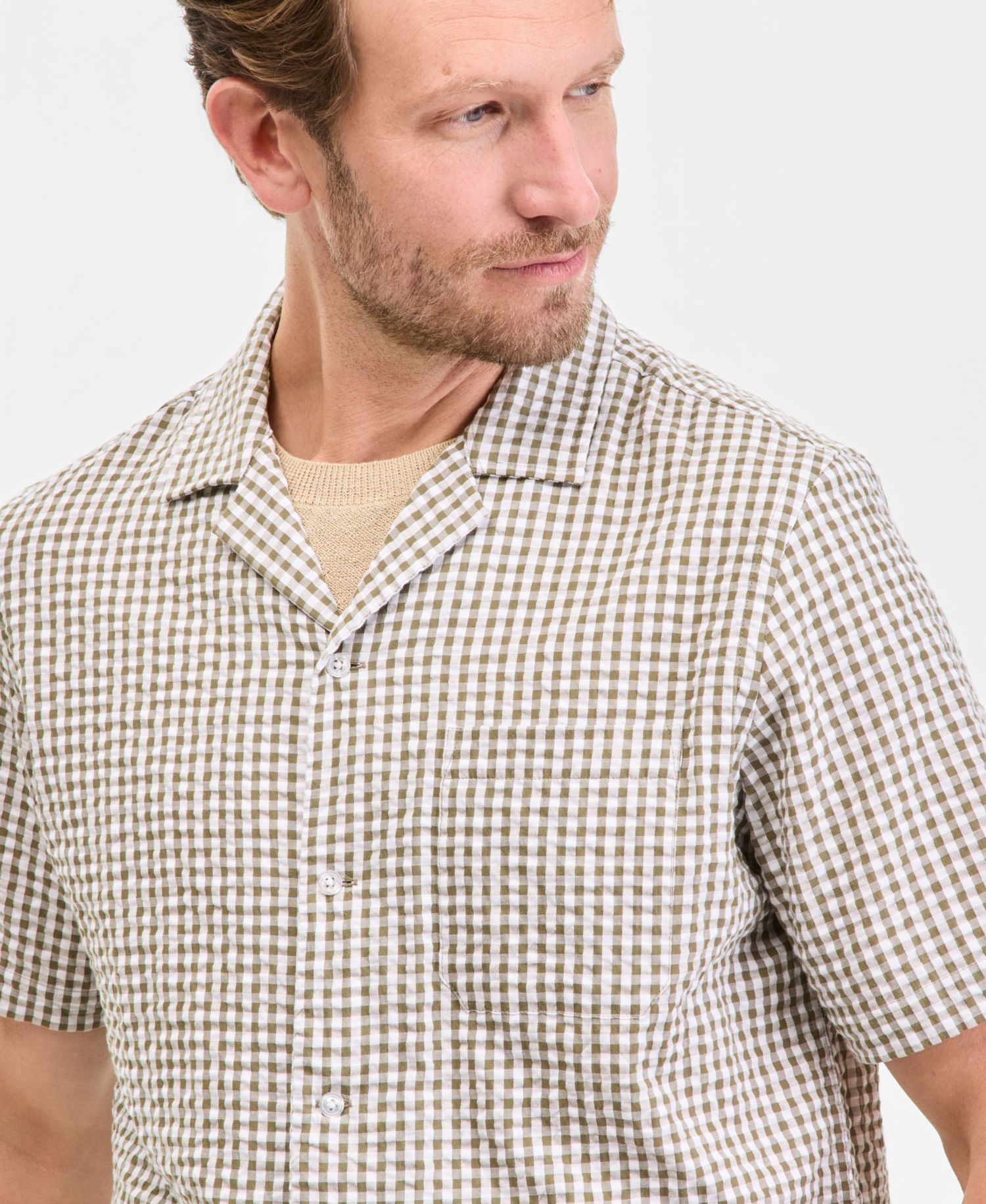 Men's Short Sleeve Striped Seersucker Button-Front Camp Shirt