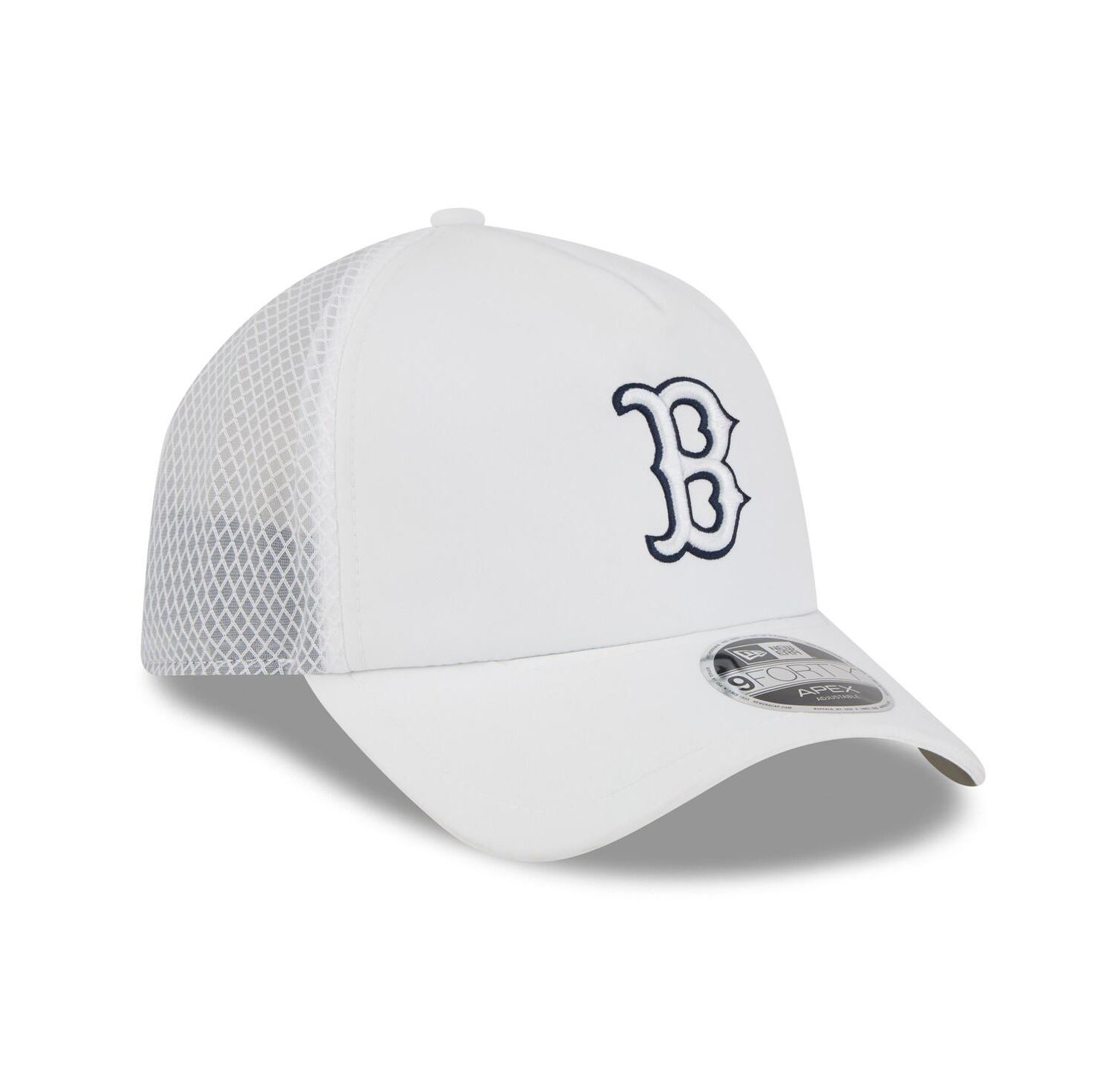 Men's White Boston Red Sox 2026 Batting Practice Apex 9FORTY Adjustable Trucker Hat