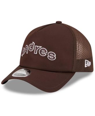 Men's Brown San Diego Padres 2026 Batting Practice Alternate Apex 9FORTY Adjustable Hat