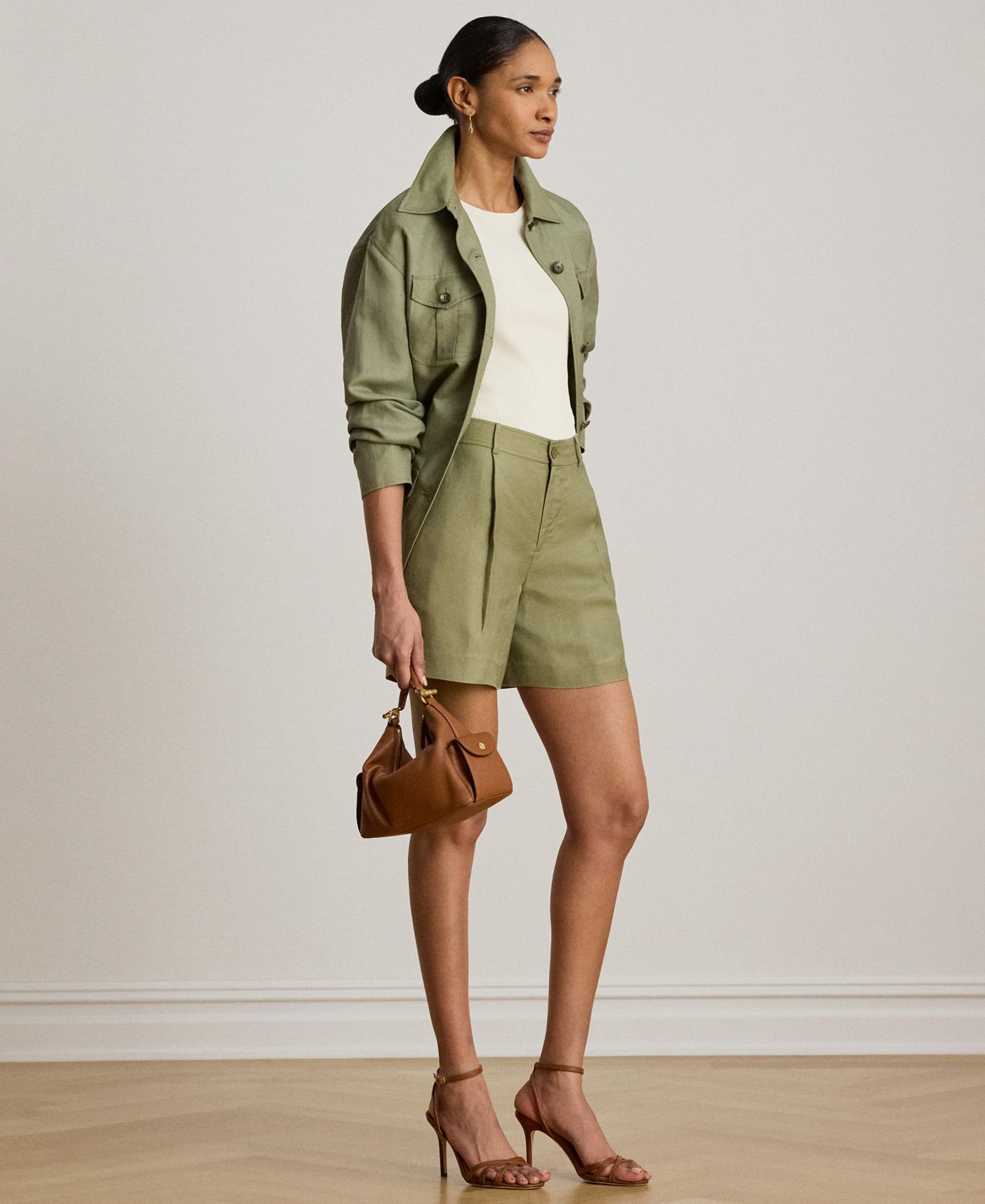 Women's High-Rise Pleated Twill Shorts