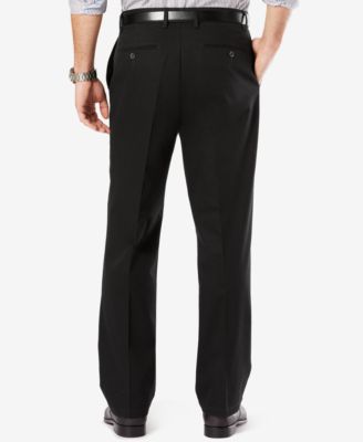 Dockers Men's Stretch Relaxed Fit Signature Khaki Pants D4