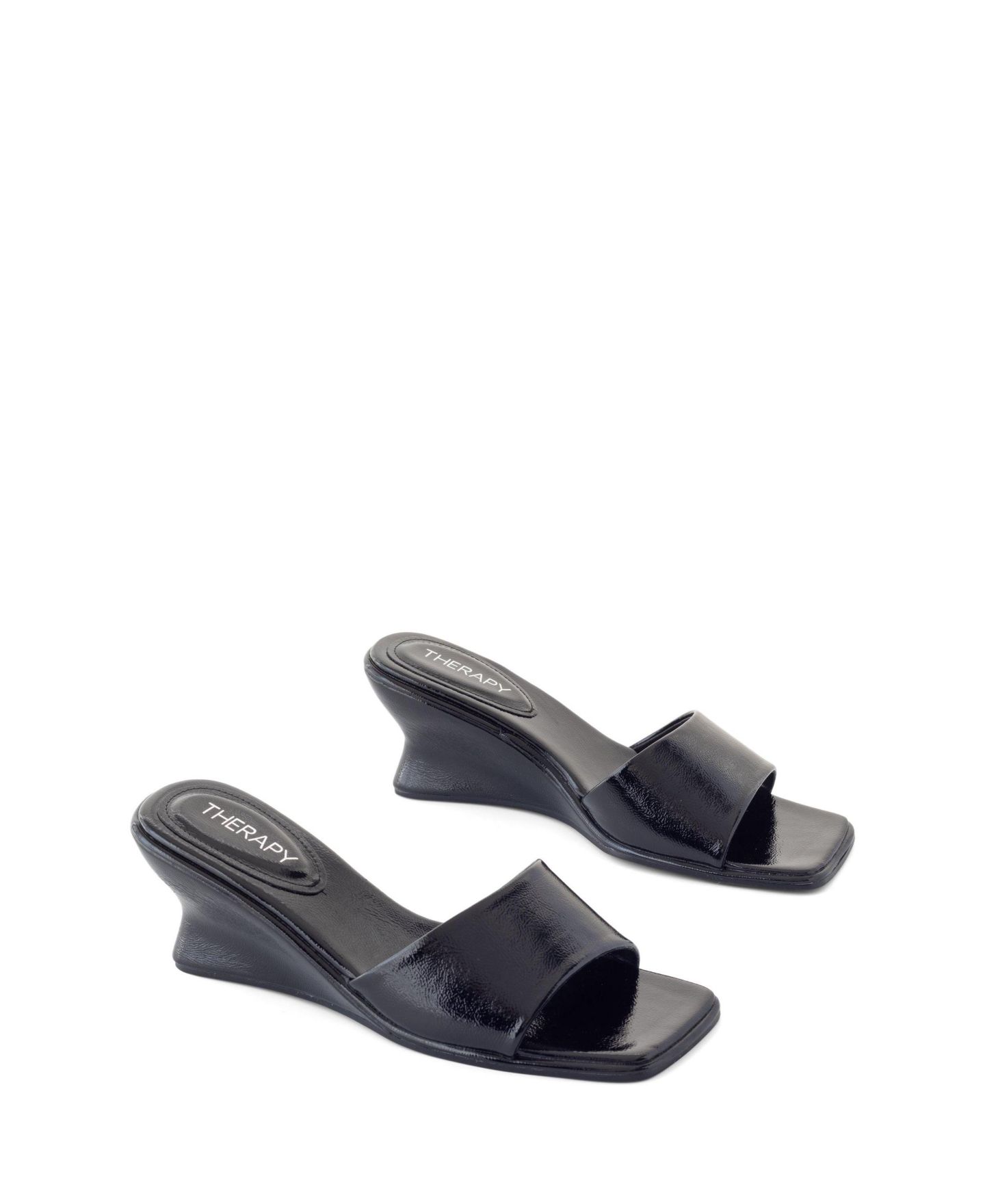 Женские сандалии Therapy Australia Lafayette Square-Toe Wedge Slide Sandal, цвет: Чёрный лаковый — фото 6