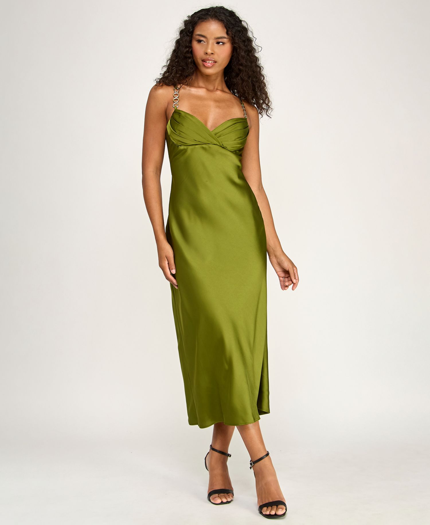 Juniors' V-Neck Pleated Midi Dress