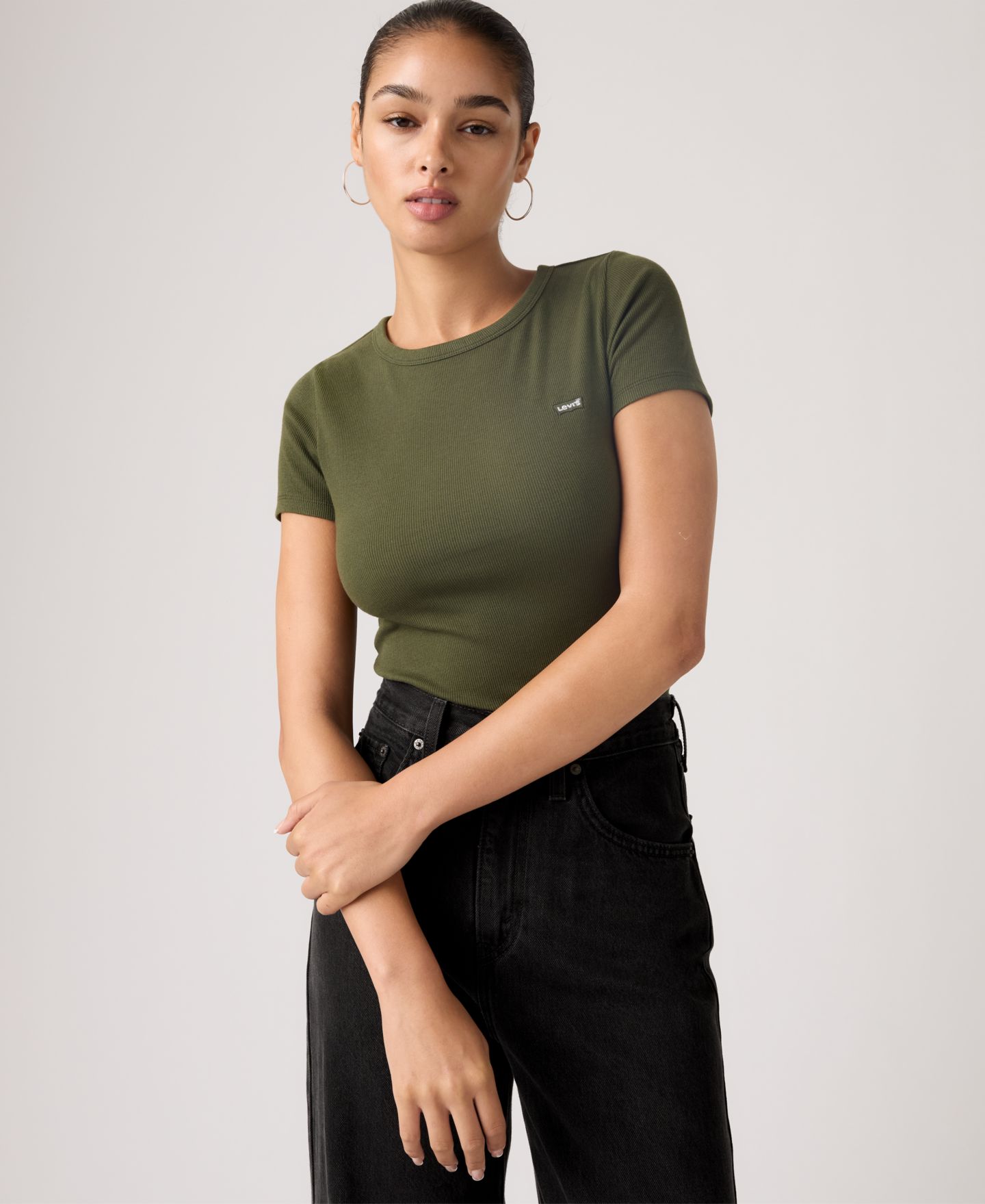 Женская футболка Levi's Hayes Slim-Fit Short-Sleeve Crewneck, цвет: Deep Depth — фото 4