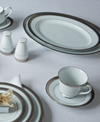 Crestwood Platinum Dinnerware Collection