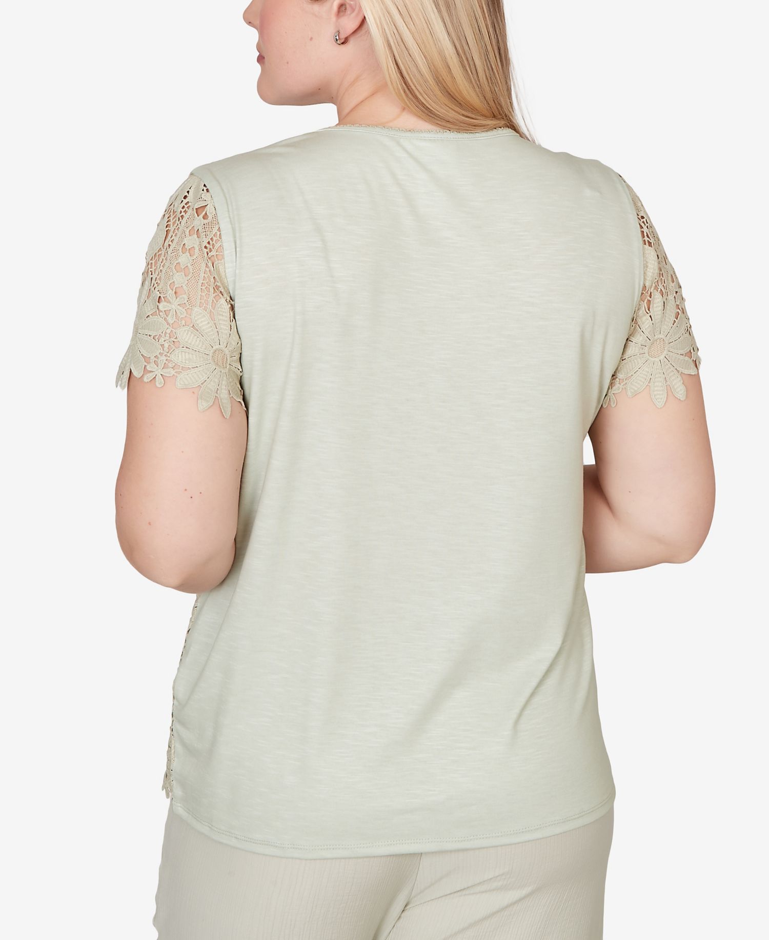 Women's Vintage Charm Floral Lace Short-Sleeve Top