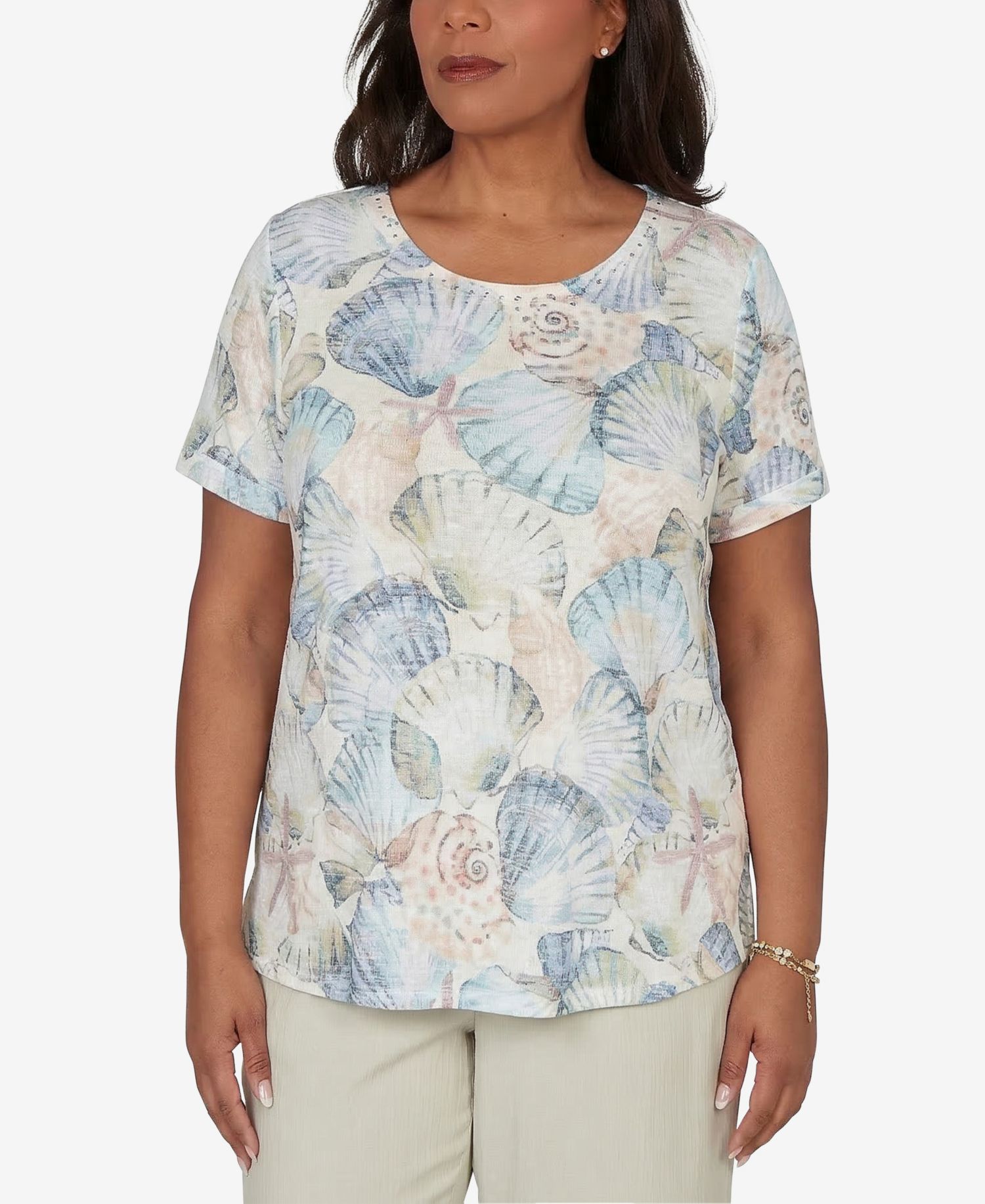 Women's Vintage Charm Seashells Embellished Short-Sleeve Top