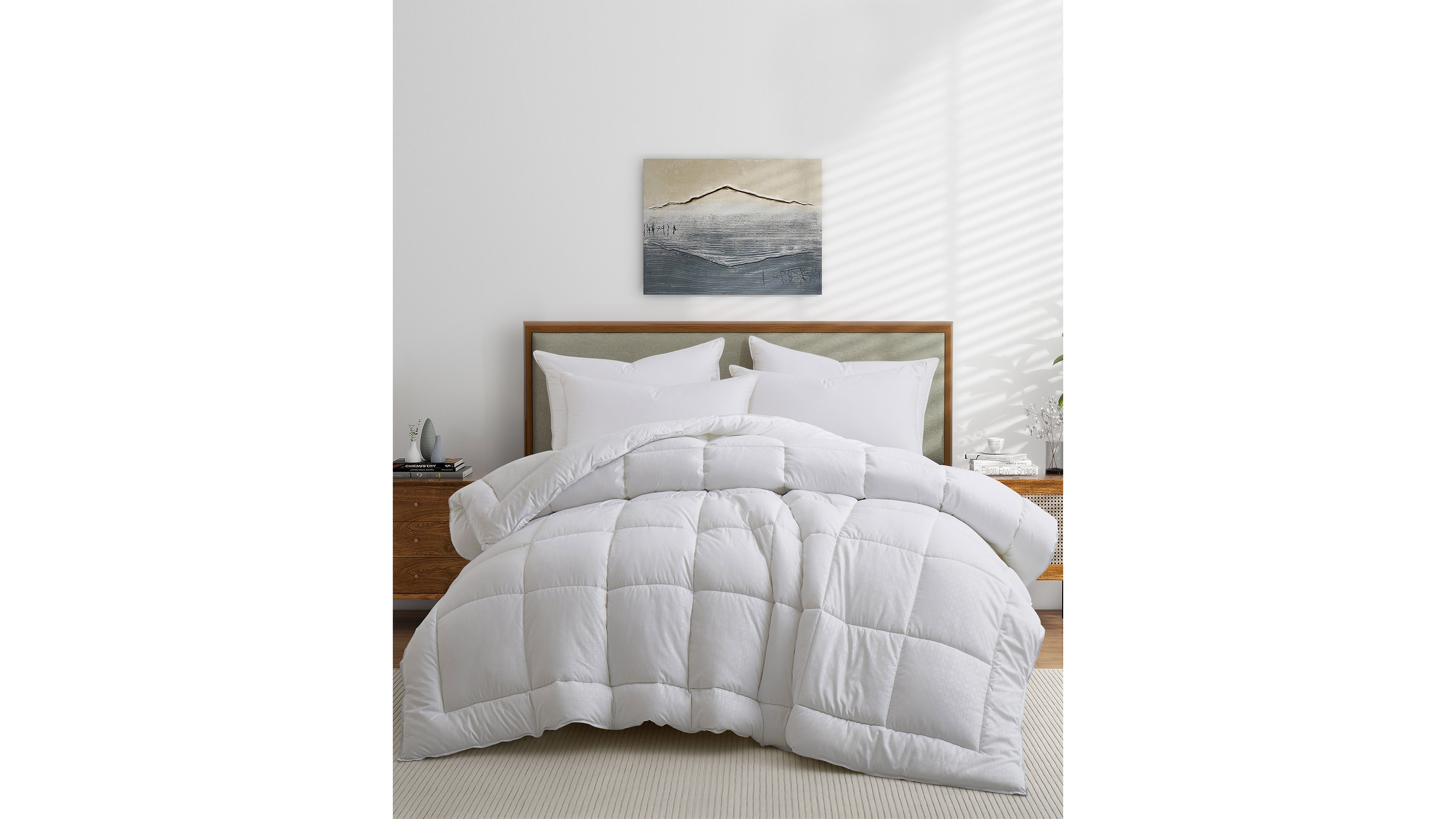 Unikome Year-round Soft Down Alternative Quilted Comforter, King