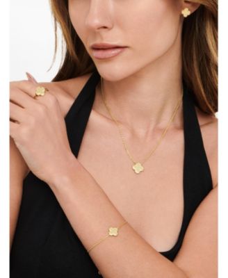 Contour-lined Clover Bracelet in Gold Plated Sterling Silver, Adj 6.5/7.0/7.5 inch