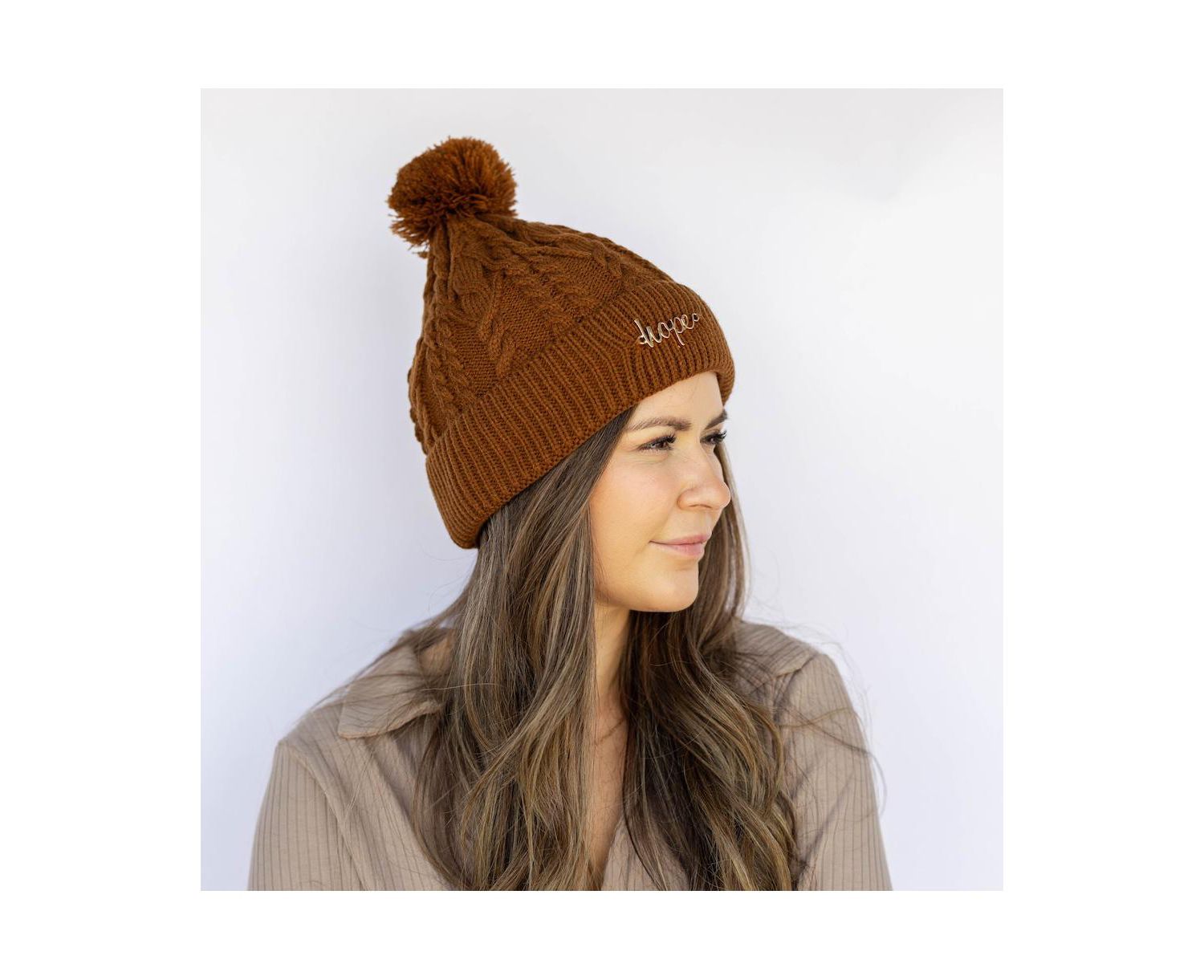 Women's Cable Knit Pom-Pom Beanie