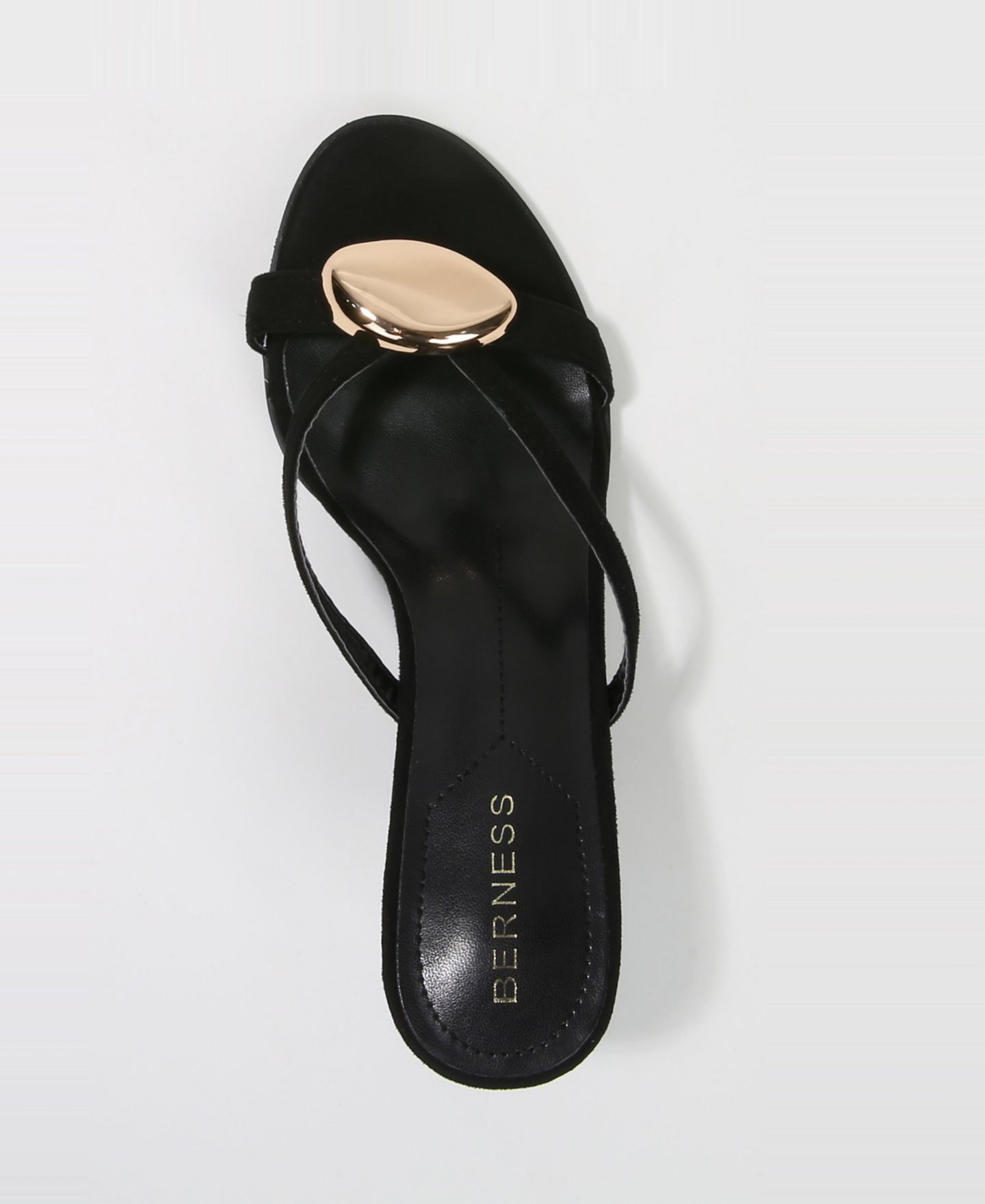 Женские сандалии BERNESS Royalty Kitten Heel Thong Sandal, цвет: Чёрный — фото 4